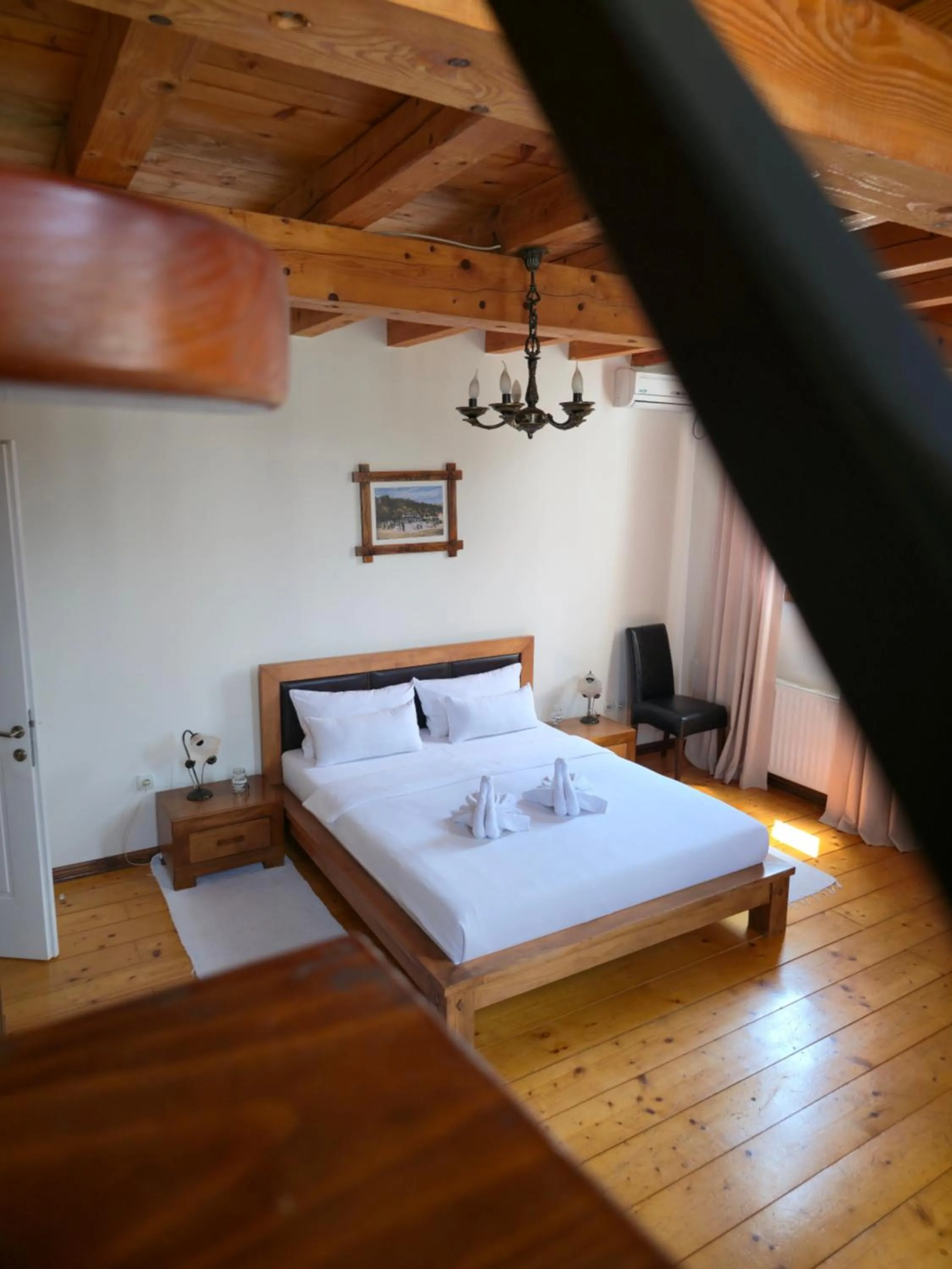 Duplex Quadruple Room in Devedzic