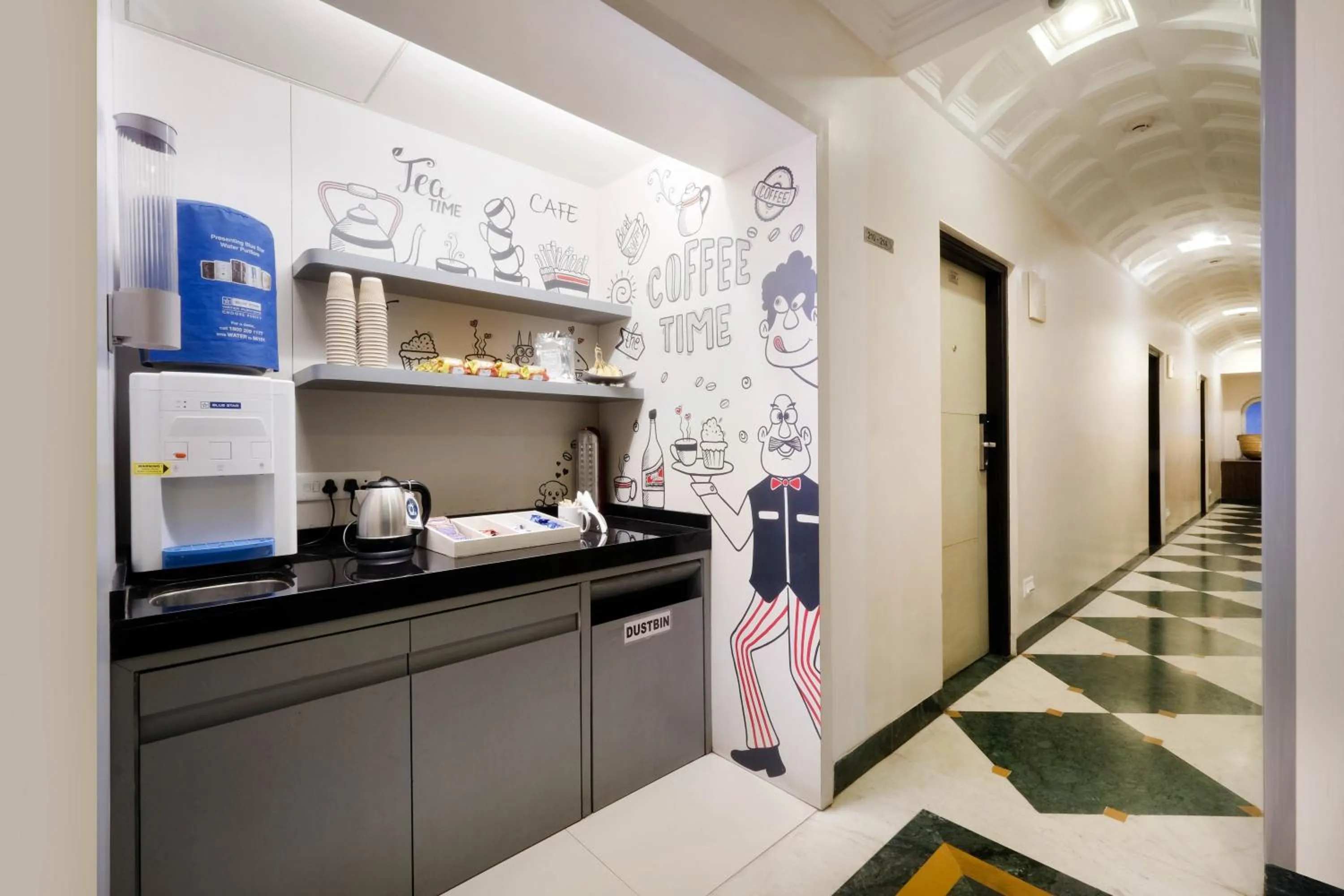 Coffee/tea facilities in 7 Apple Hotel Pimpri Pune