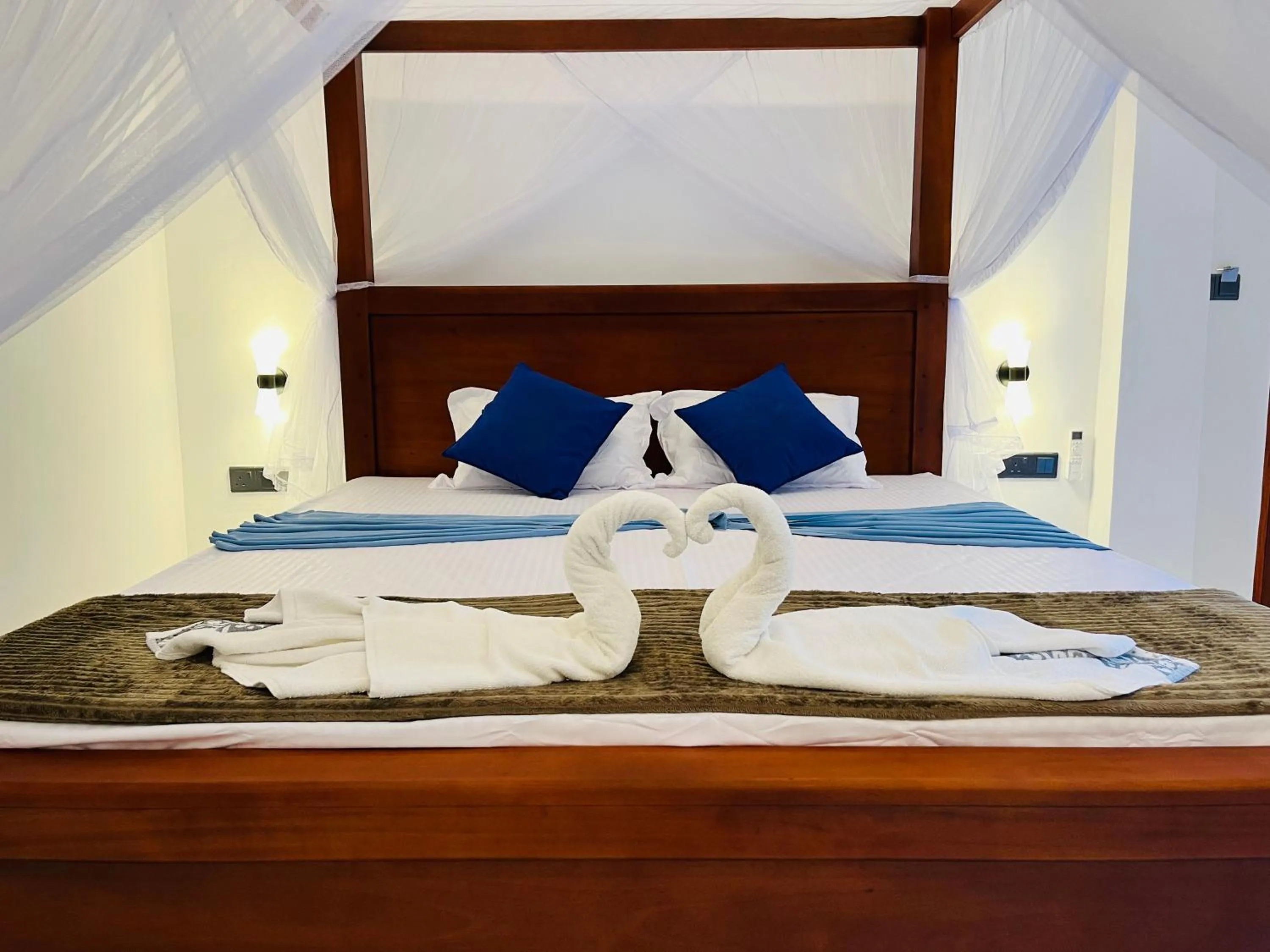 Bed in Chitra Ayurveda