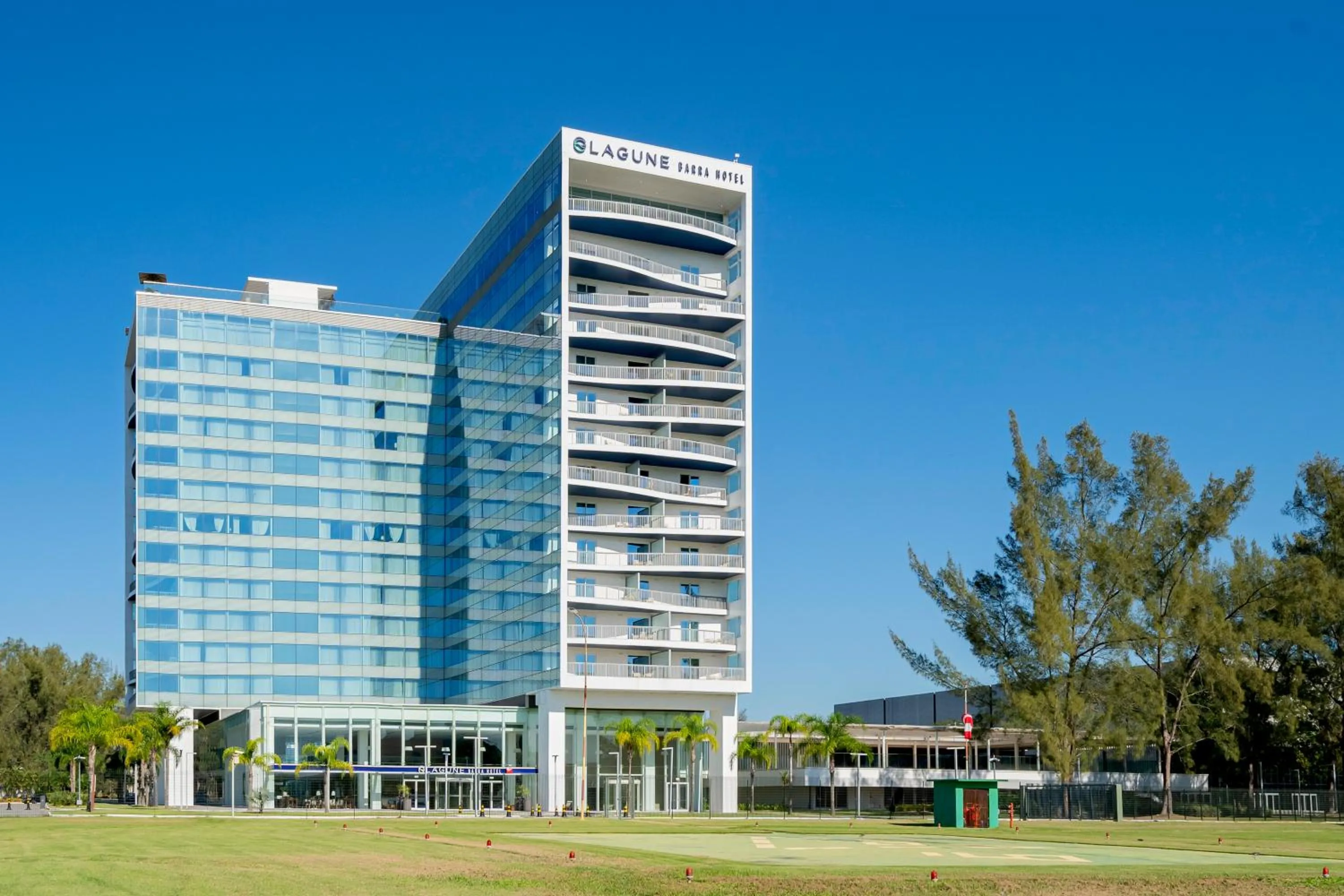 Property building in Lagune Barra Hotel