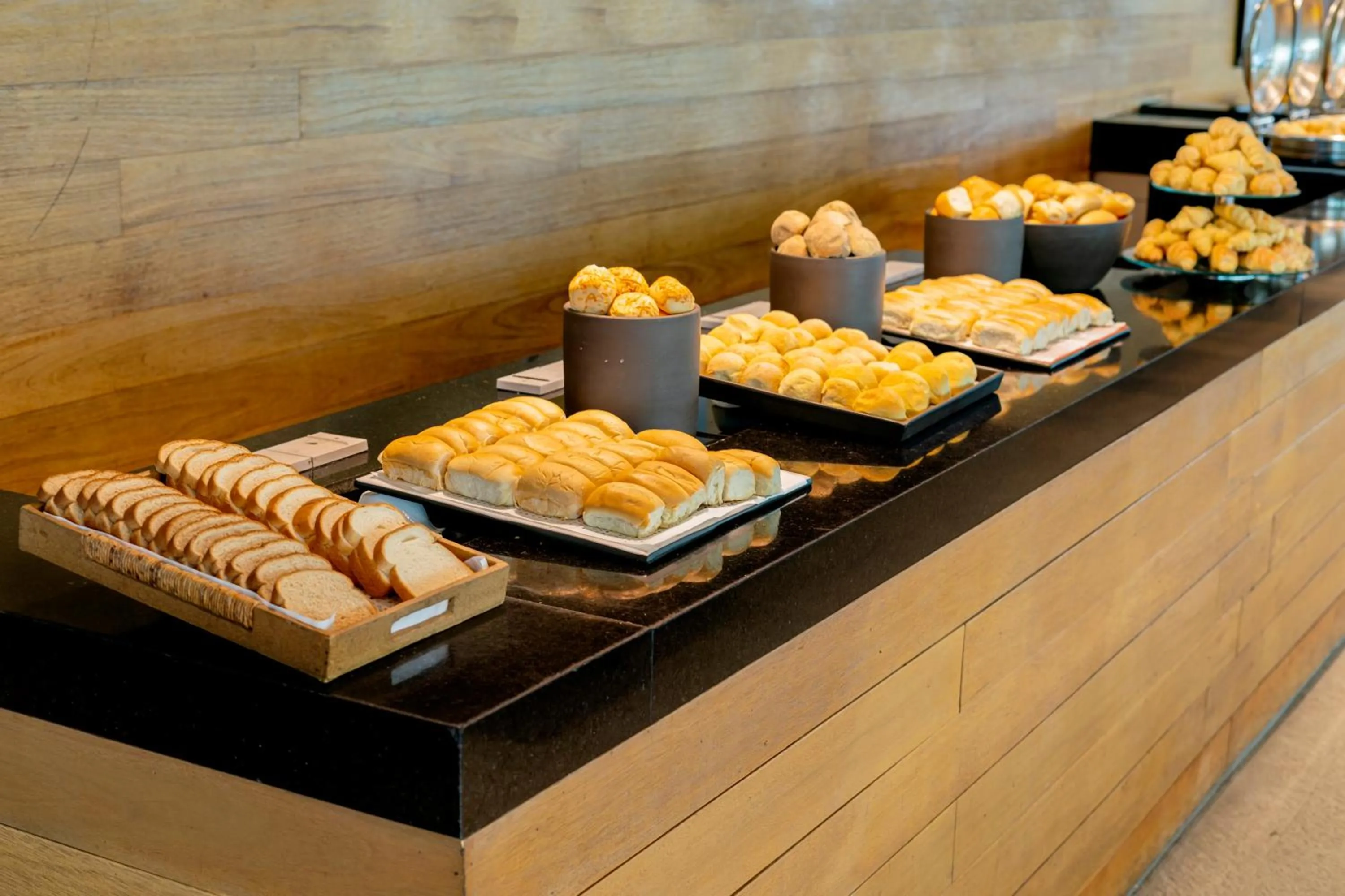 Food in Lagune Barra Hotel