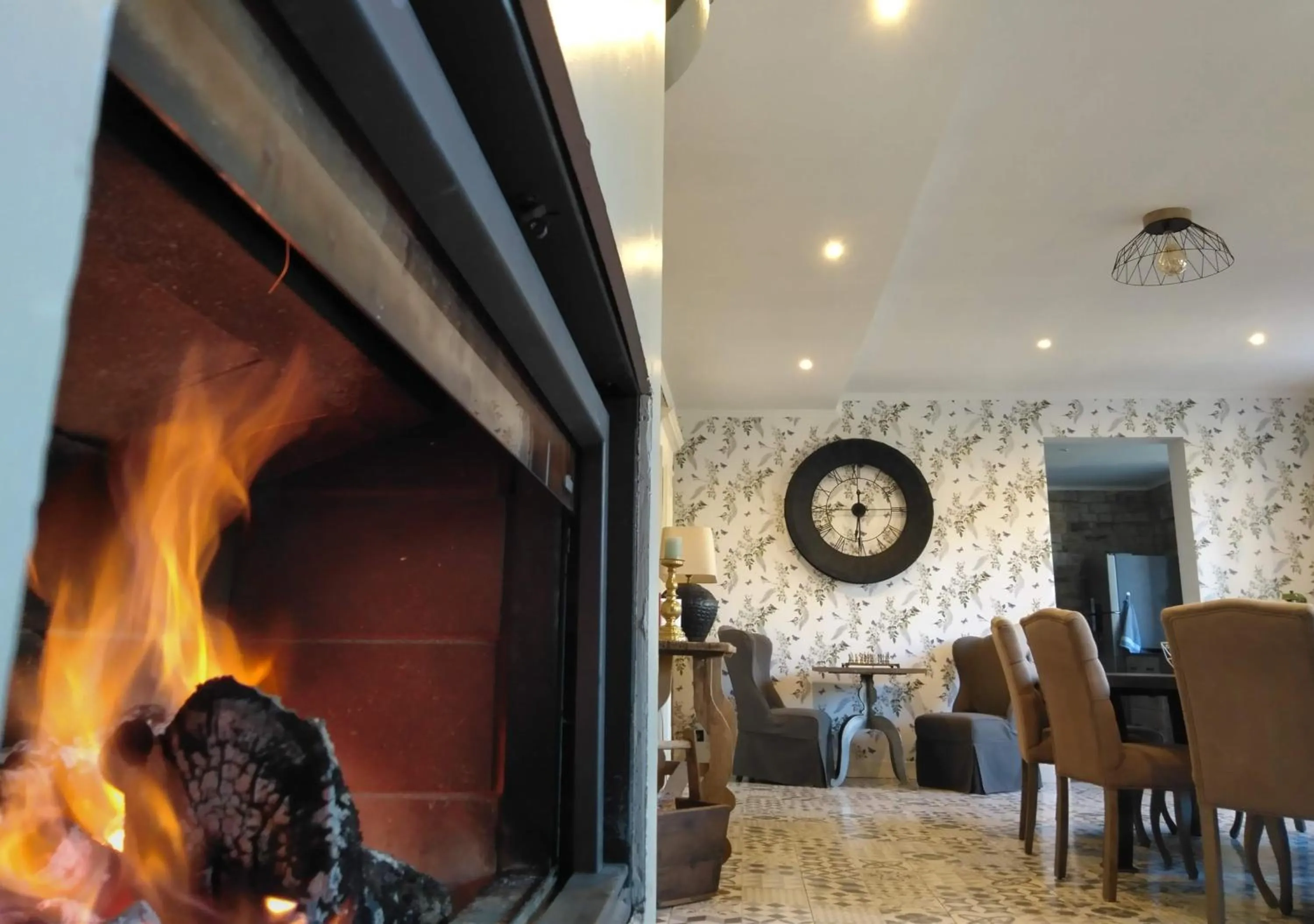 Dining area in Manoir La Cerise