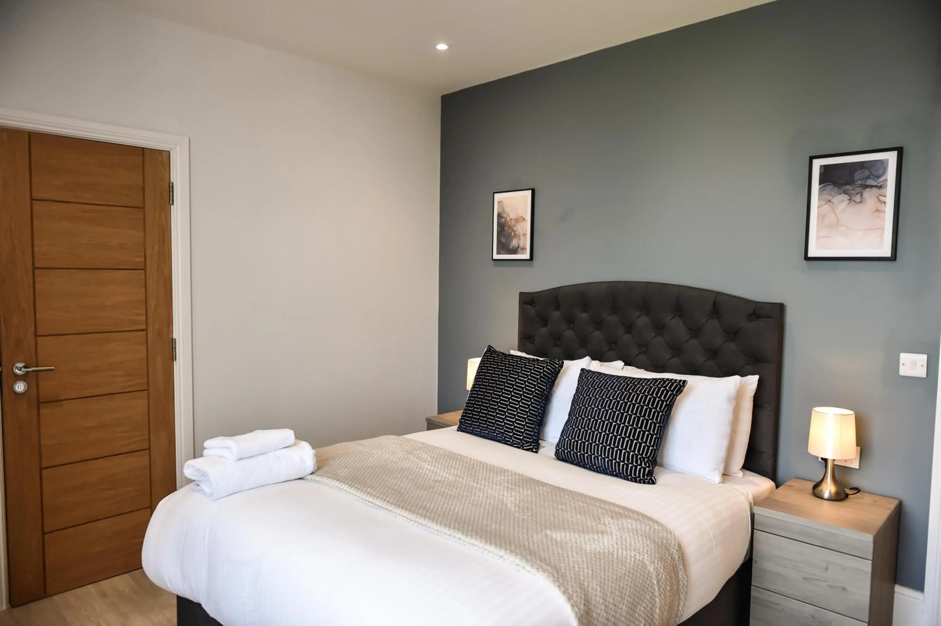 Photo of the whole room, Bed in Victoria Colonnade Aparthotel