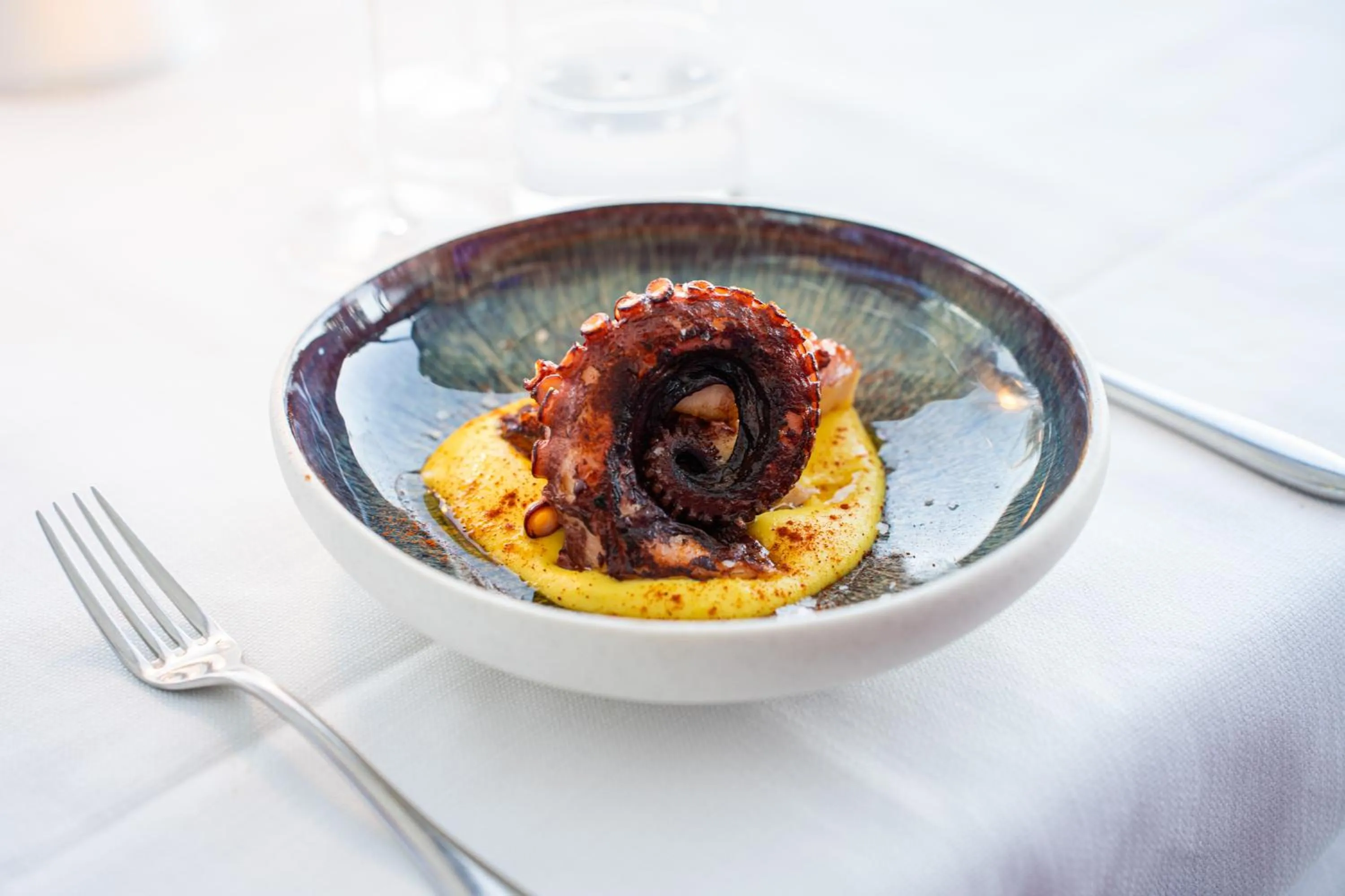 Restaurant/places to eat in Le Ville Relais