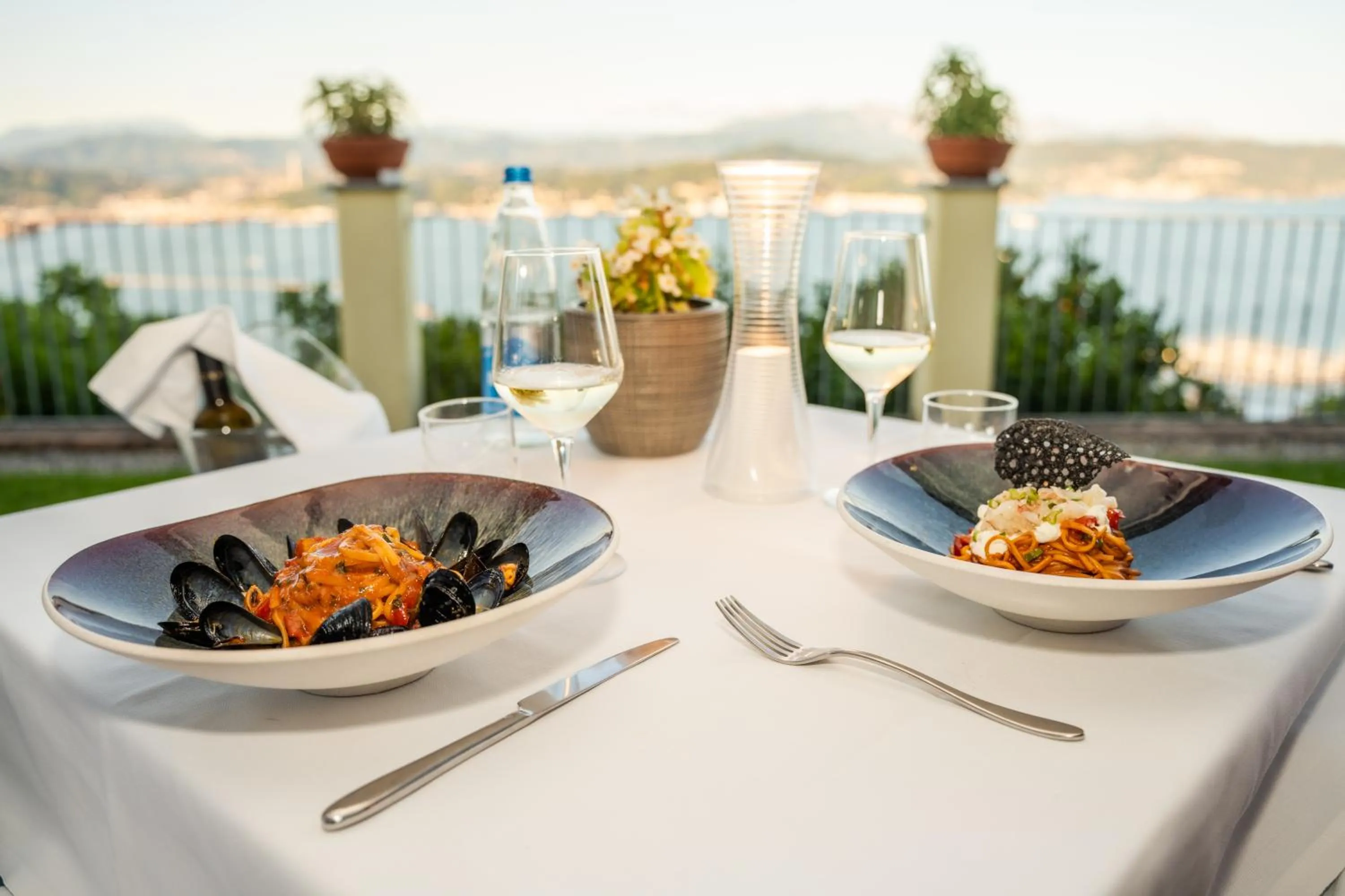 Restaurant/places to eat in Le Ville Relais