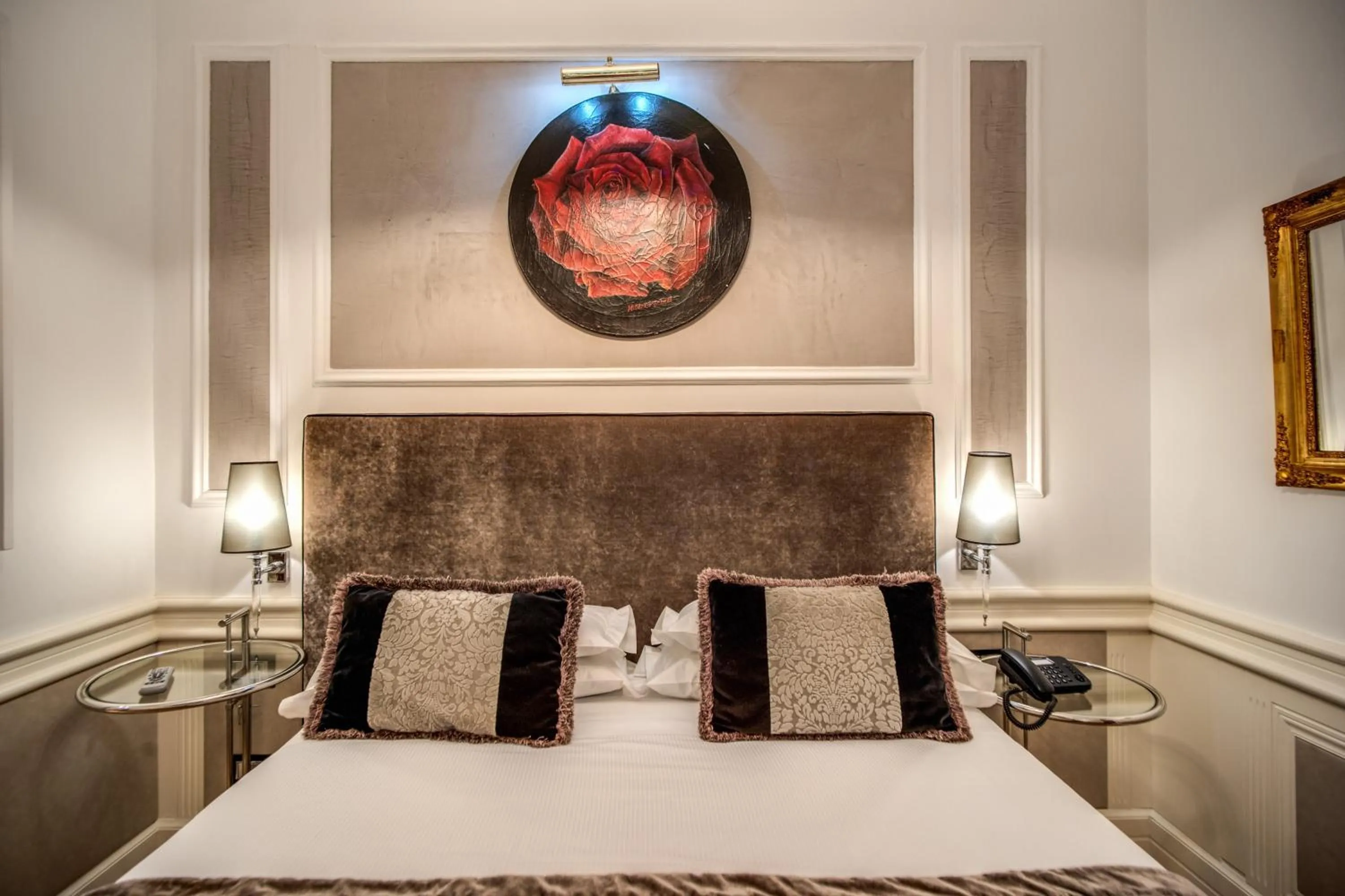 Bed in The Britannia Hotel