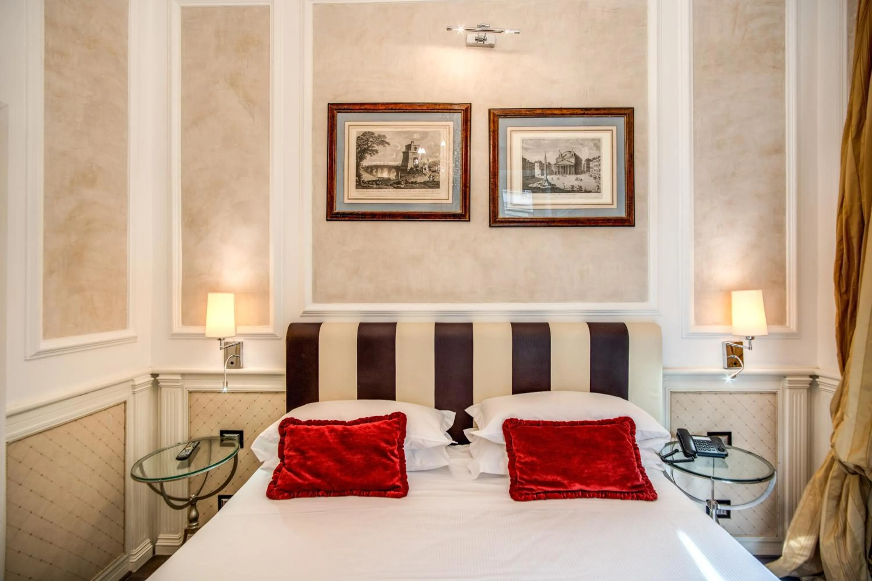 Bed in The Britannia Hotel