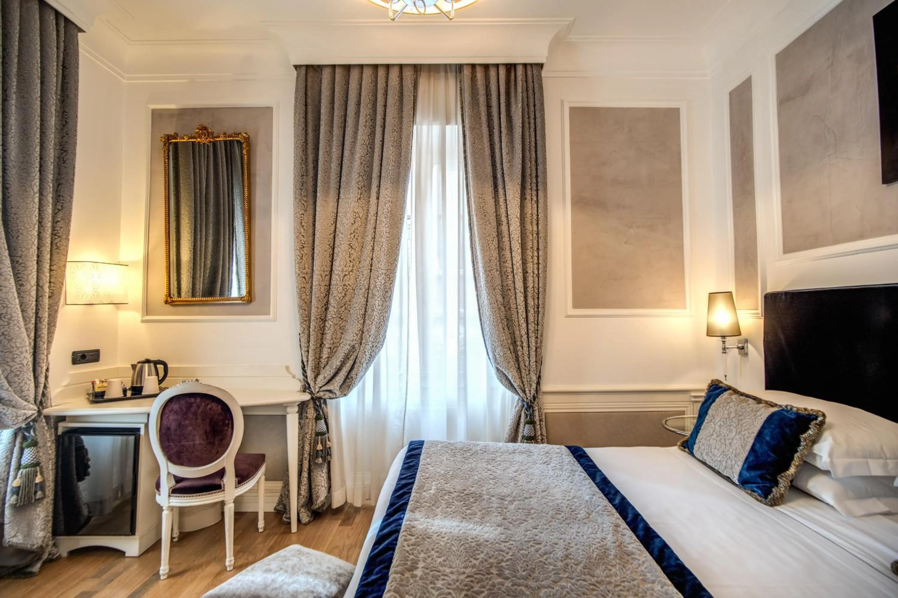 Bed in The Britannia Hotel