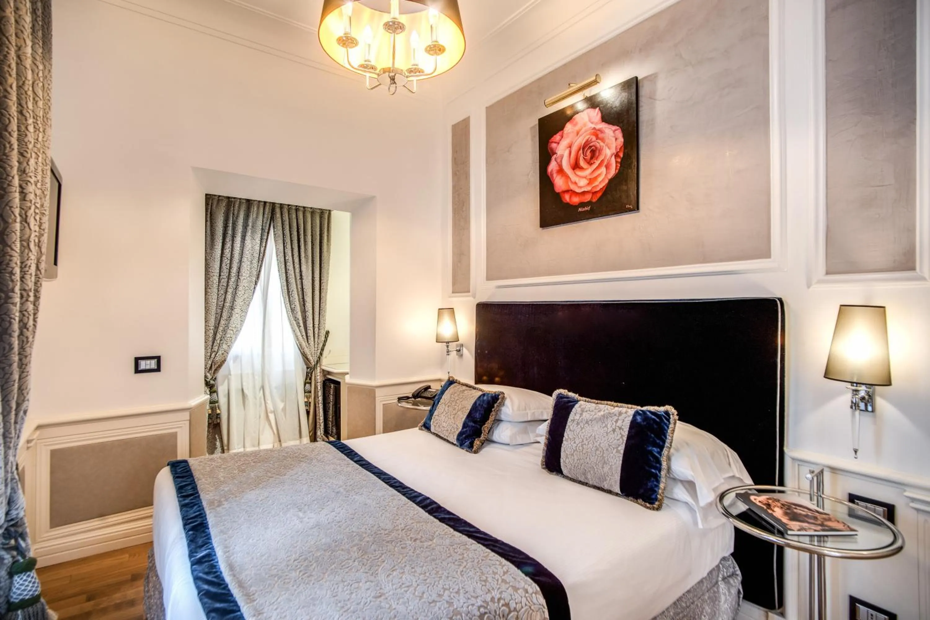 Bed in The Britannia Hotel