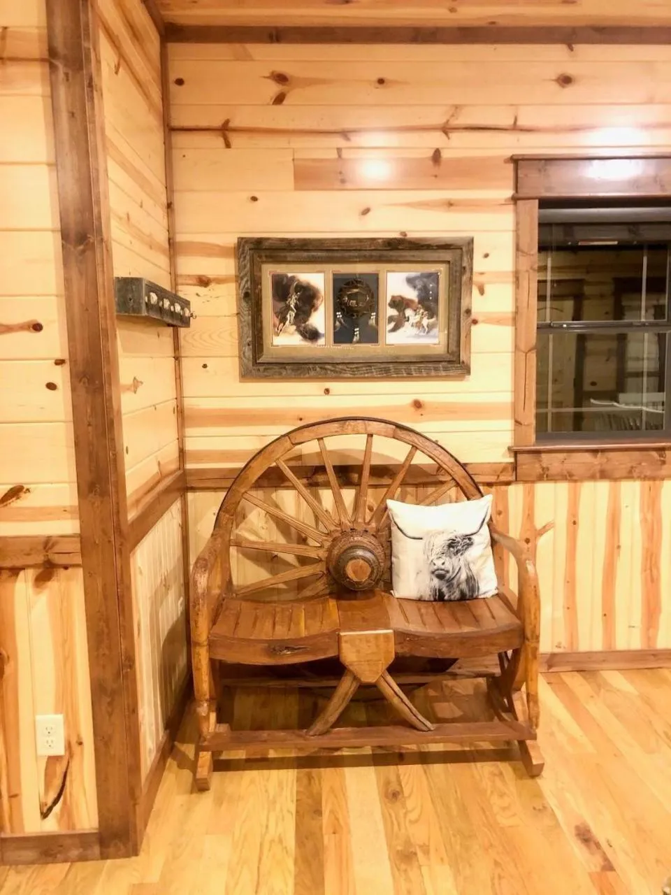 Stone Mountain Lodge 5000sqft 6 Bed Game Room Pool Table Hot Tub