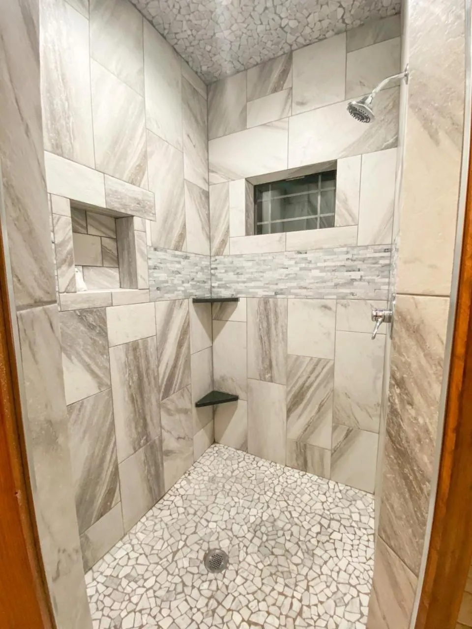 Bathroom in Stone Mountain Lodge 5000sqft 6 Bed Game Room Pool Table Hot Tub