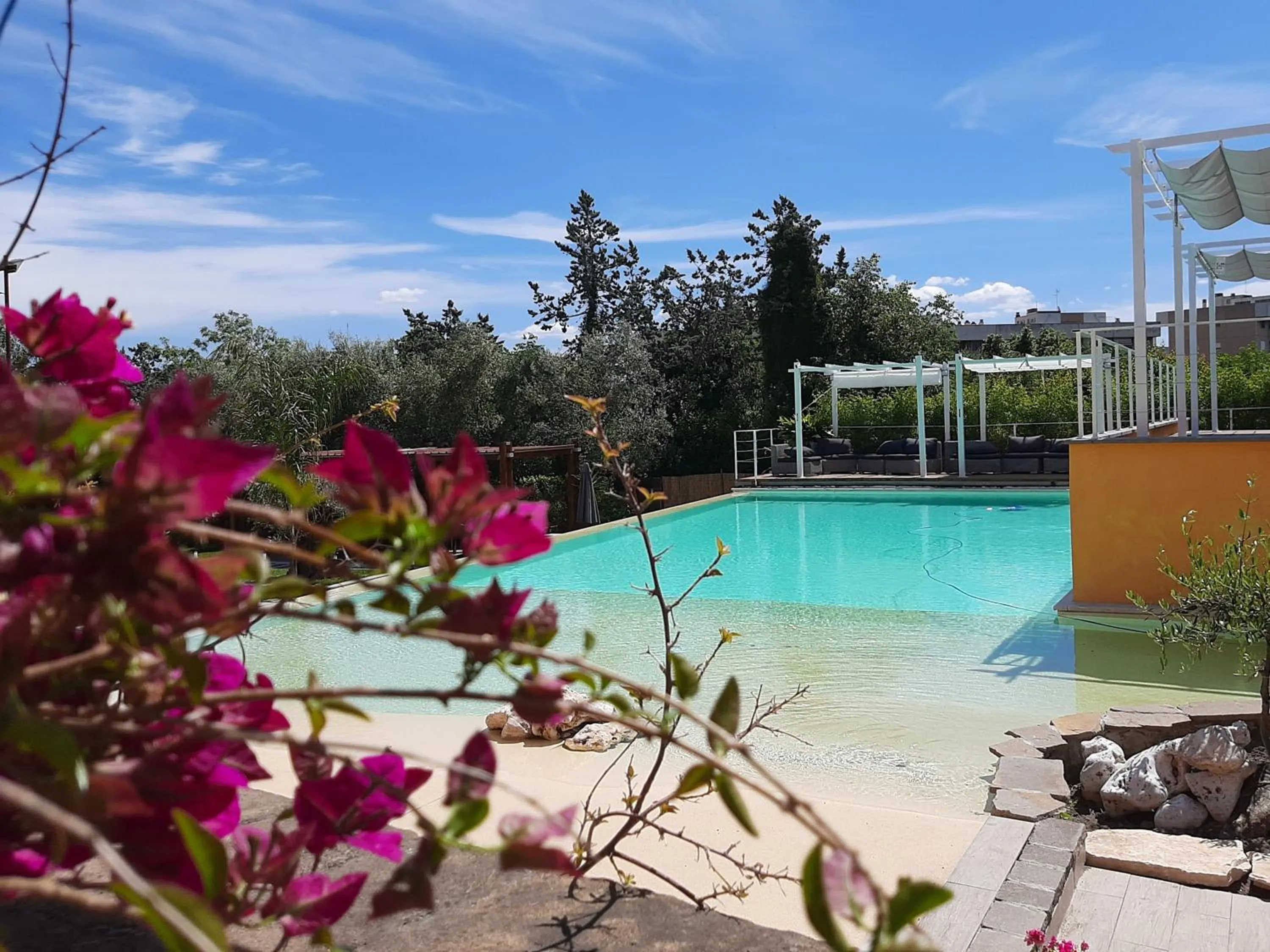 Swimming pool in Orto Di Roma