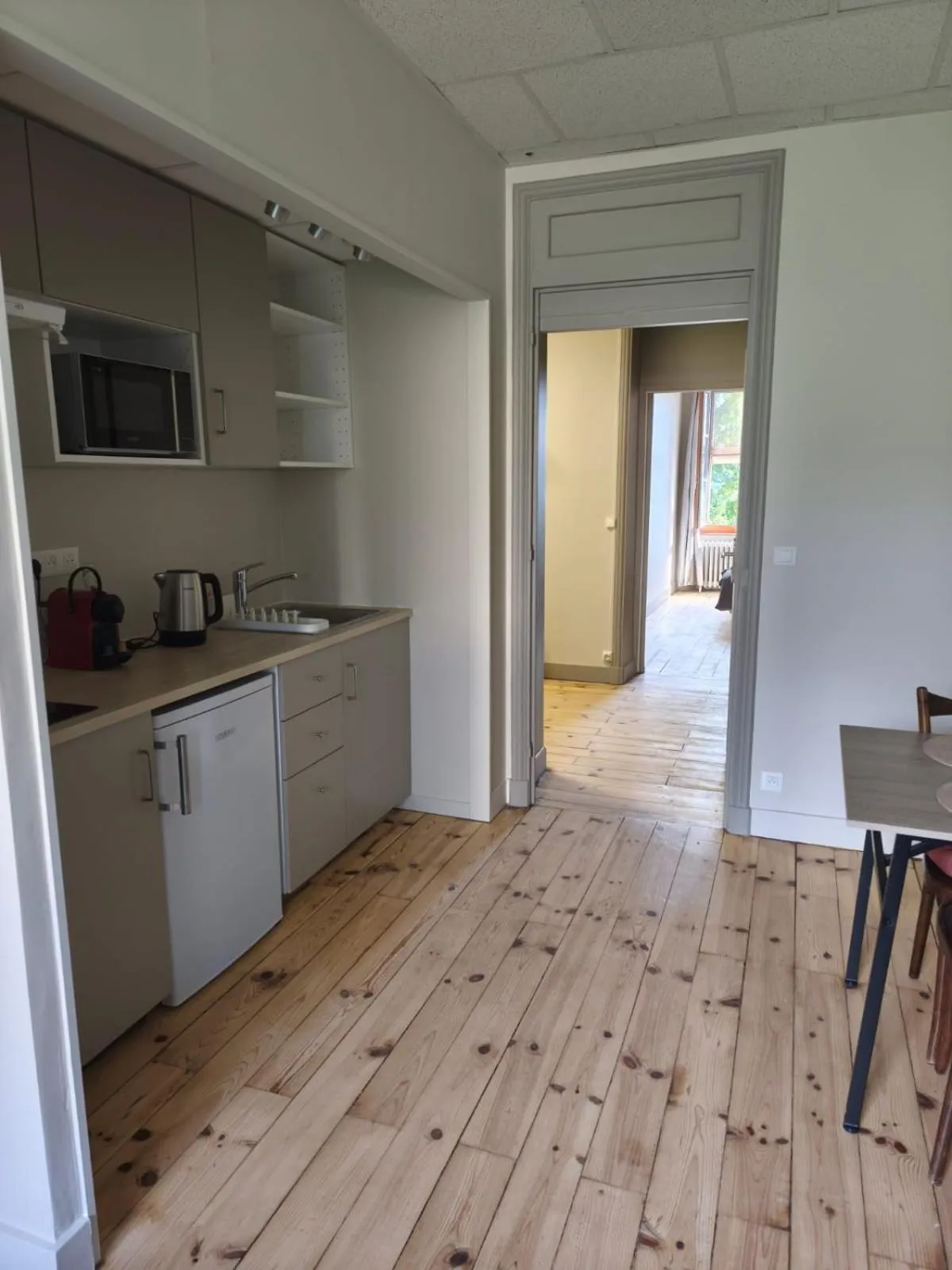 kitchen in Gîte d'étape et de groupe du Clos Saint Roch