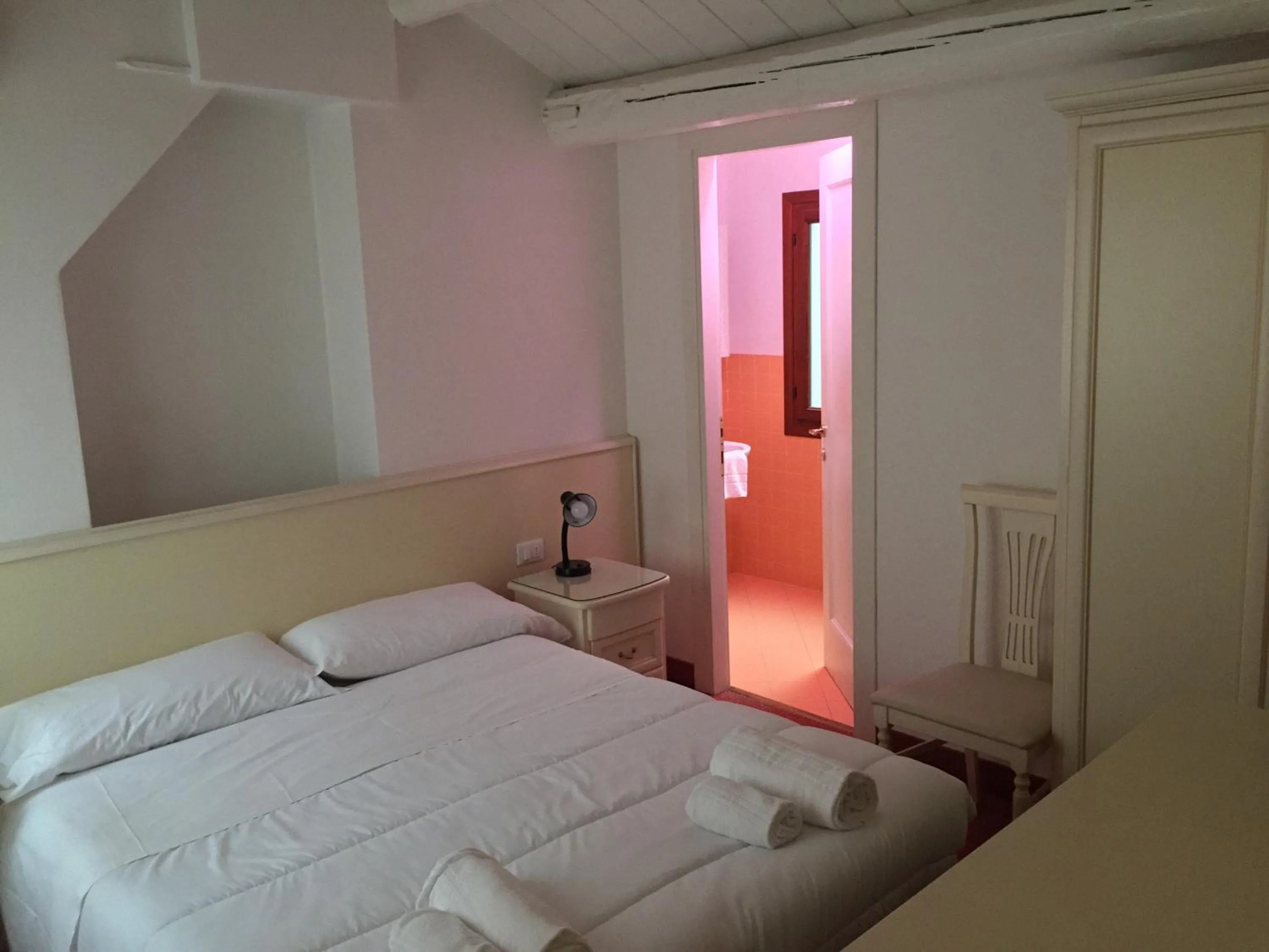 Photo of the whole room, Bed in Guest House Al Milion