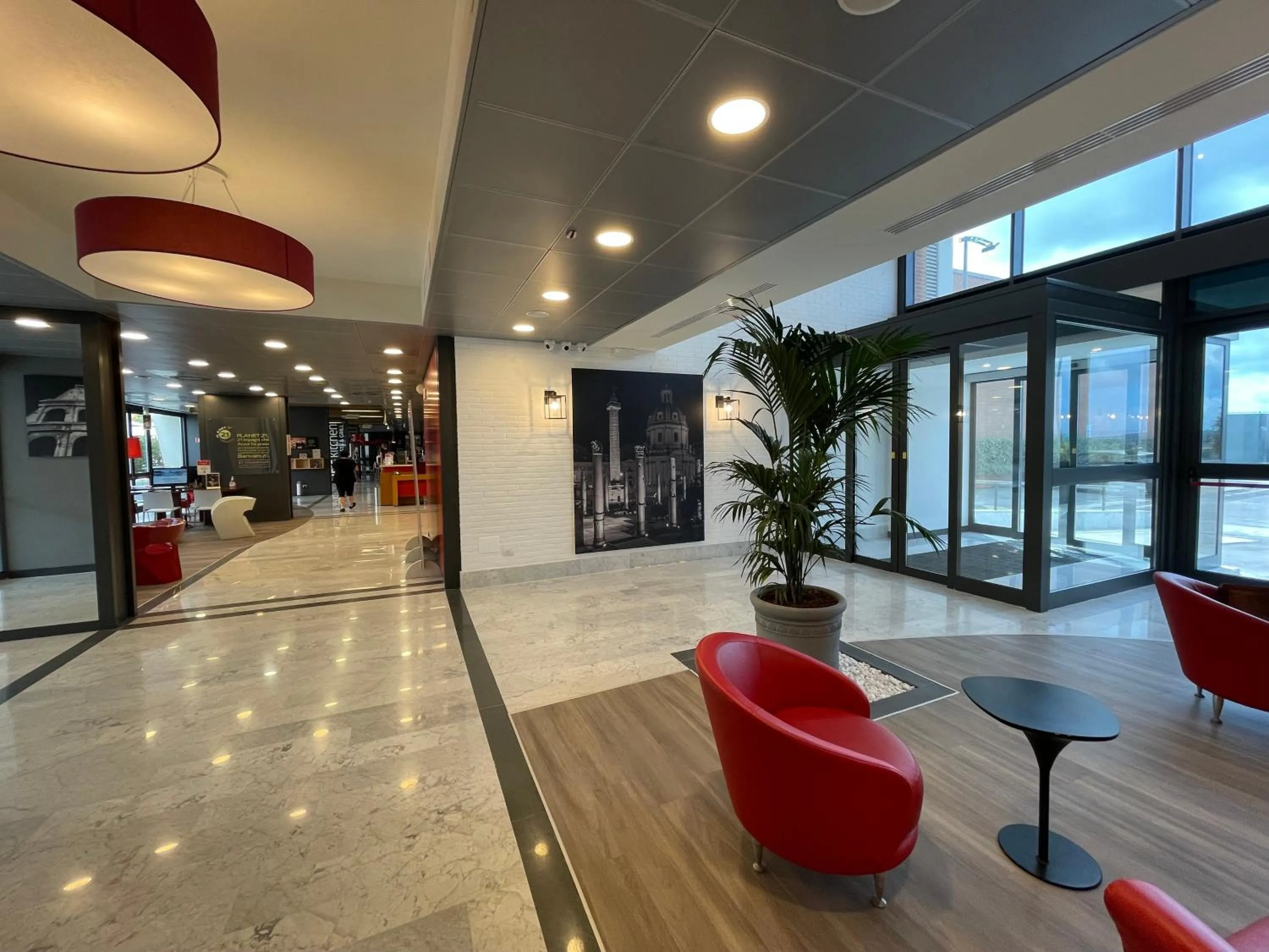 Property building in Ibis Roma Fiera