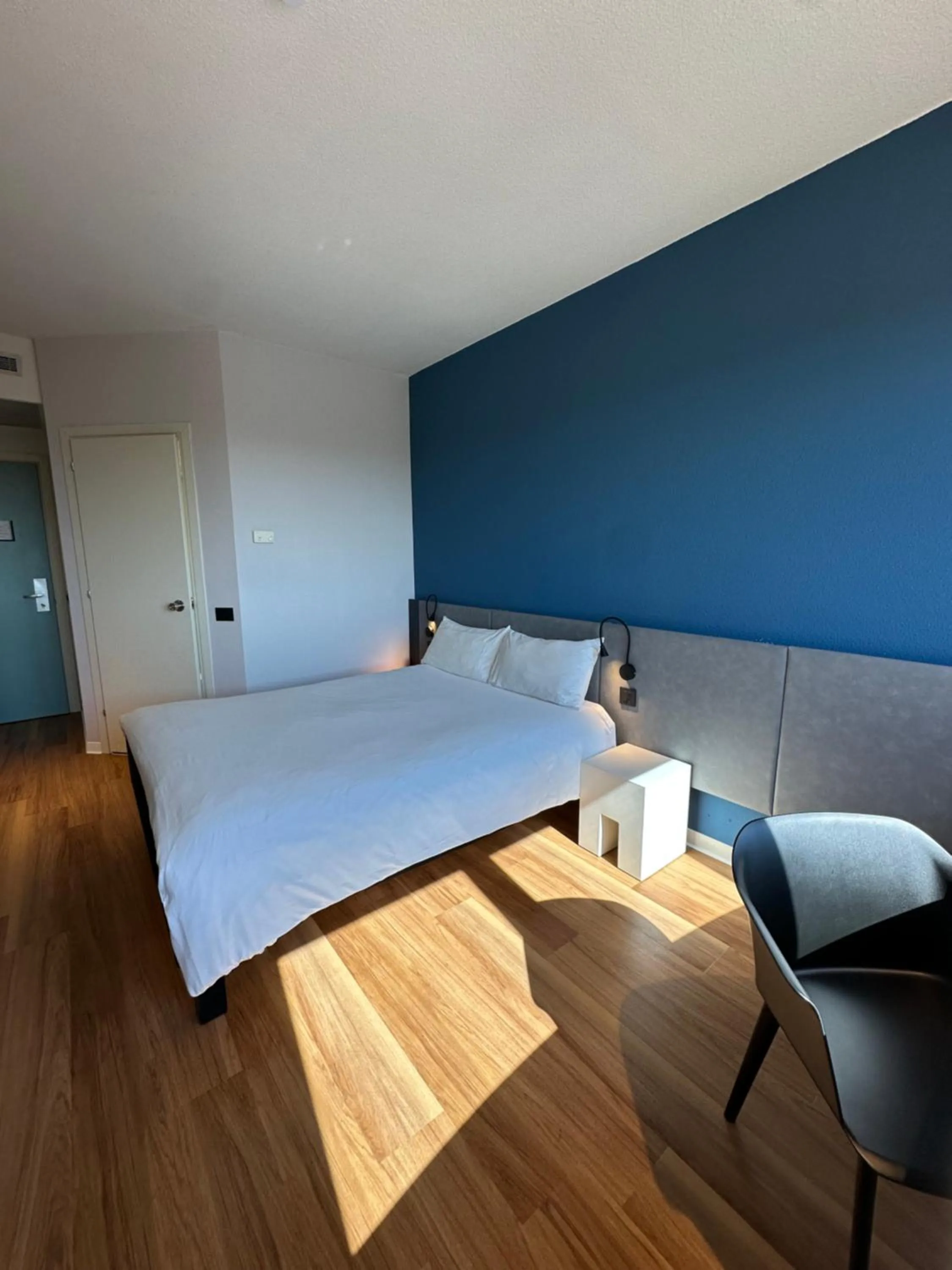 Bedroom, Bed in Ibis Roma Fiera