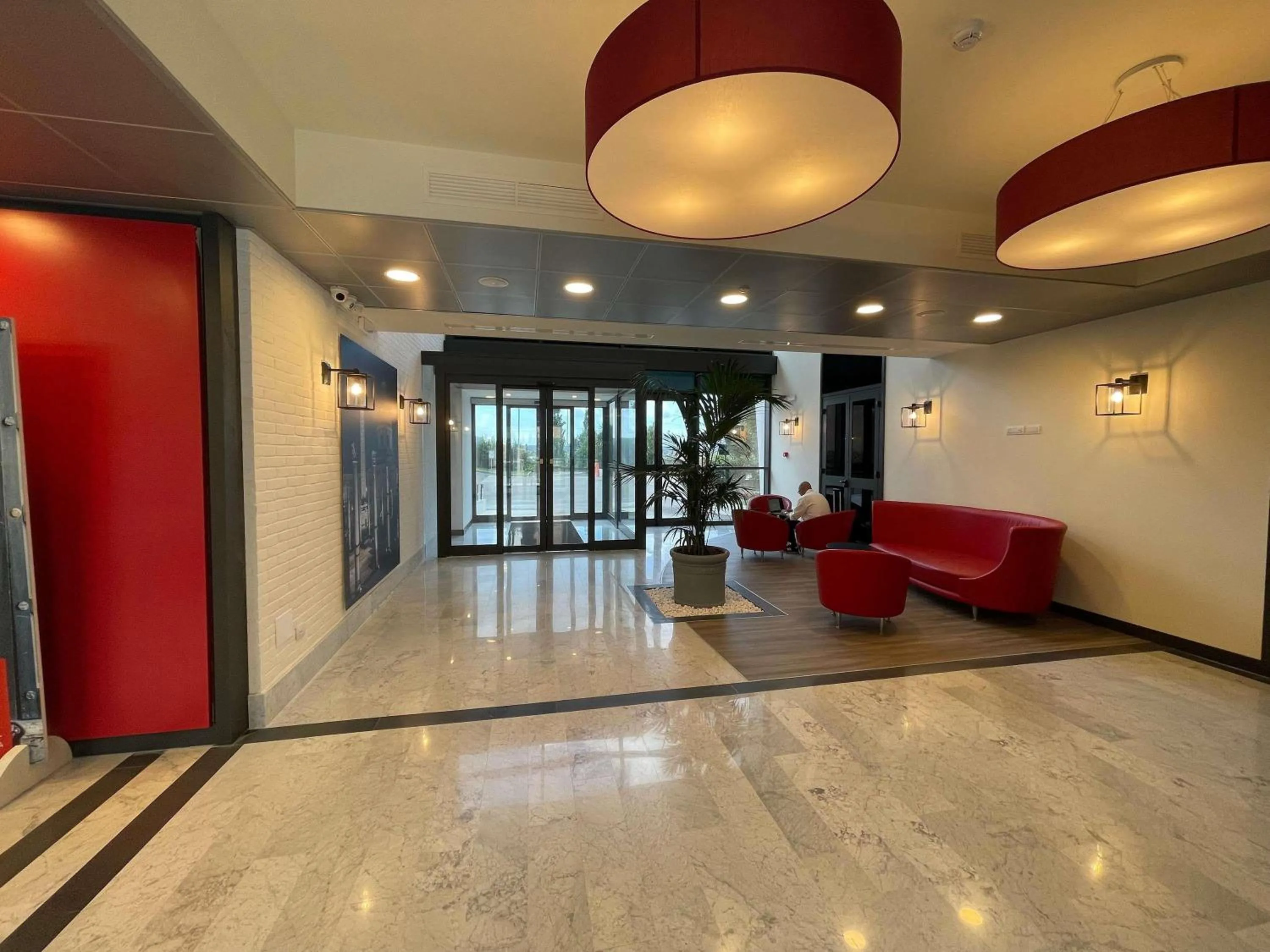 Property building in Ibis Roma Fiera