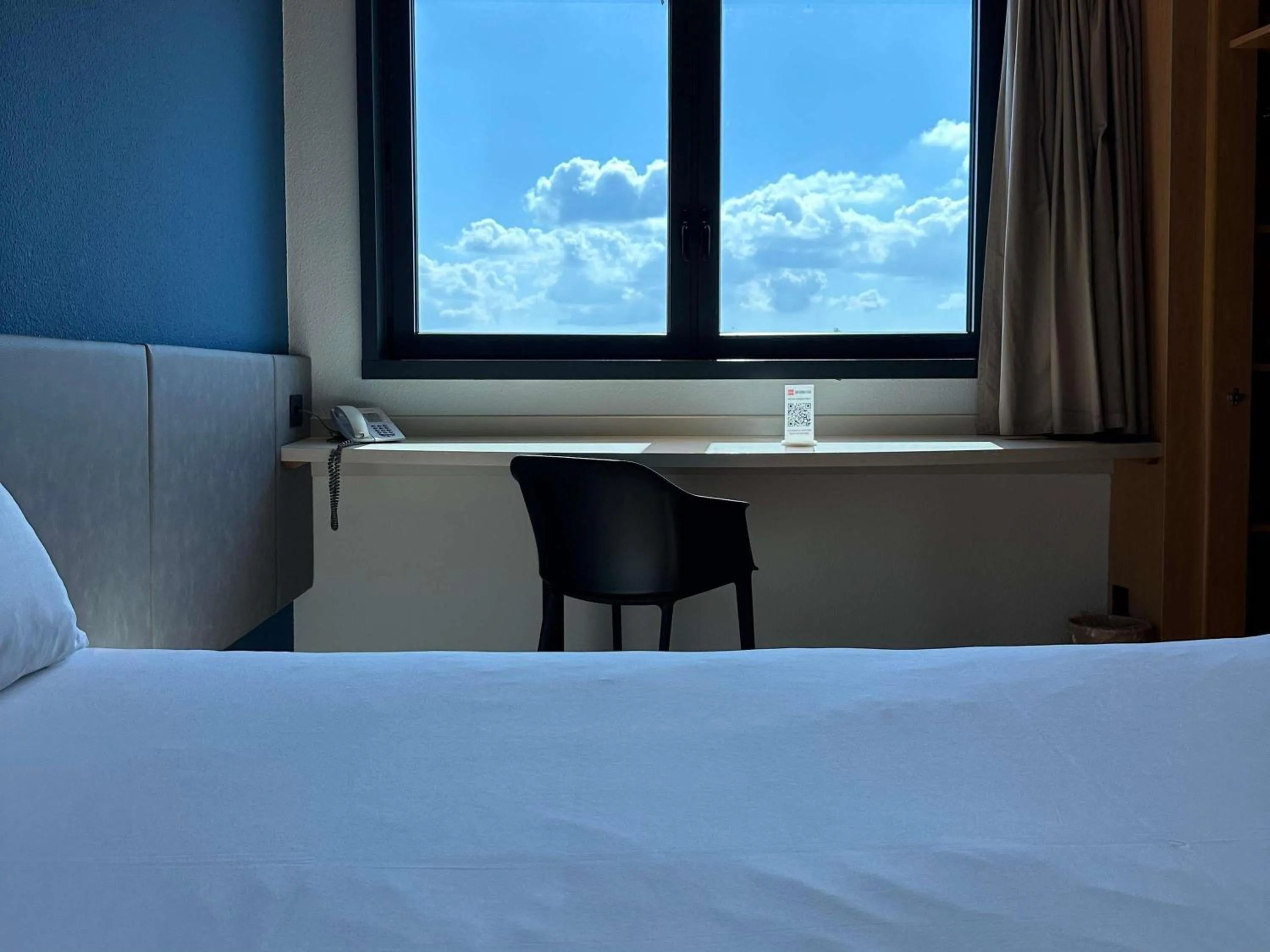 Bed in Ibis Roma Fiera