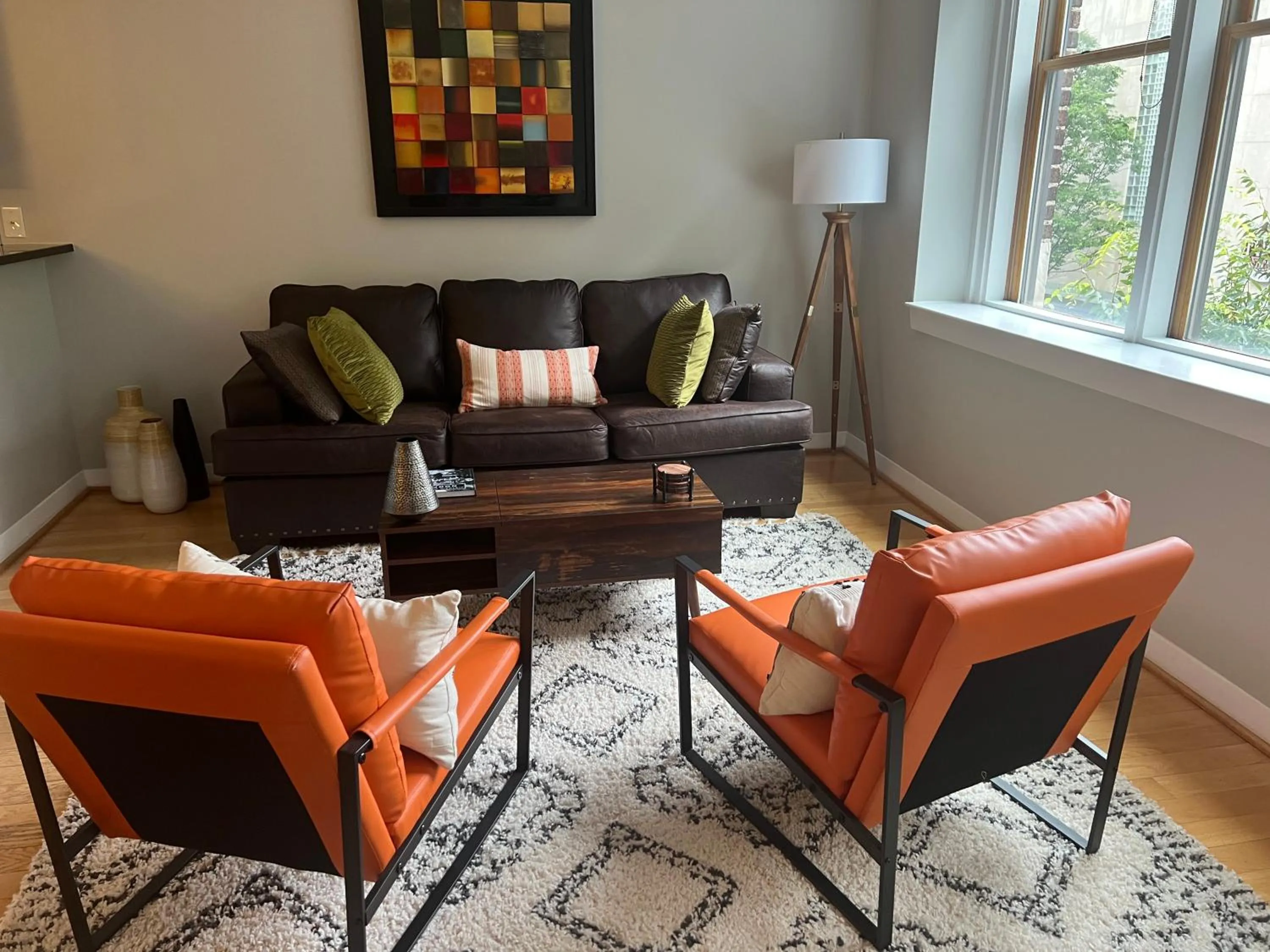 Downtown Norfolk Loft