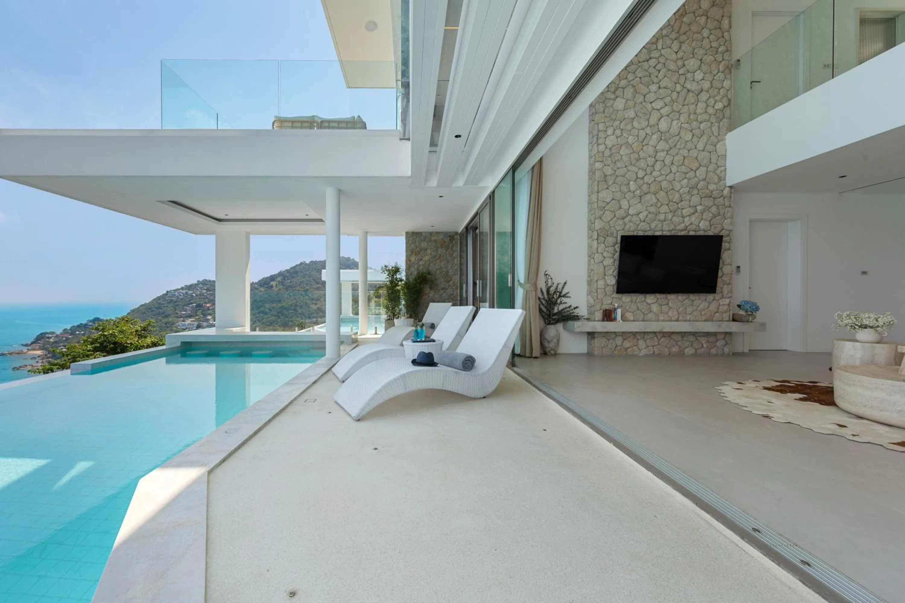 Balcony/Terrace in Villa The Wave 2 Residence