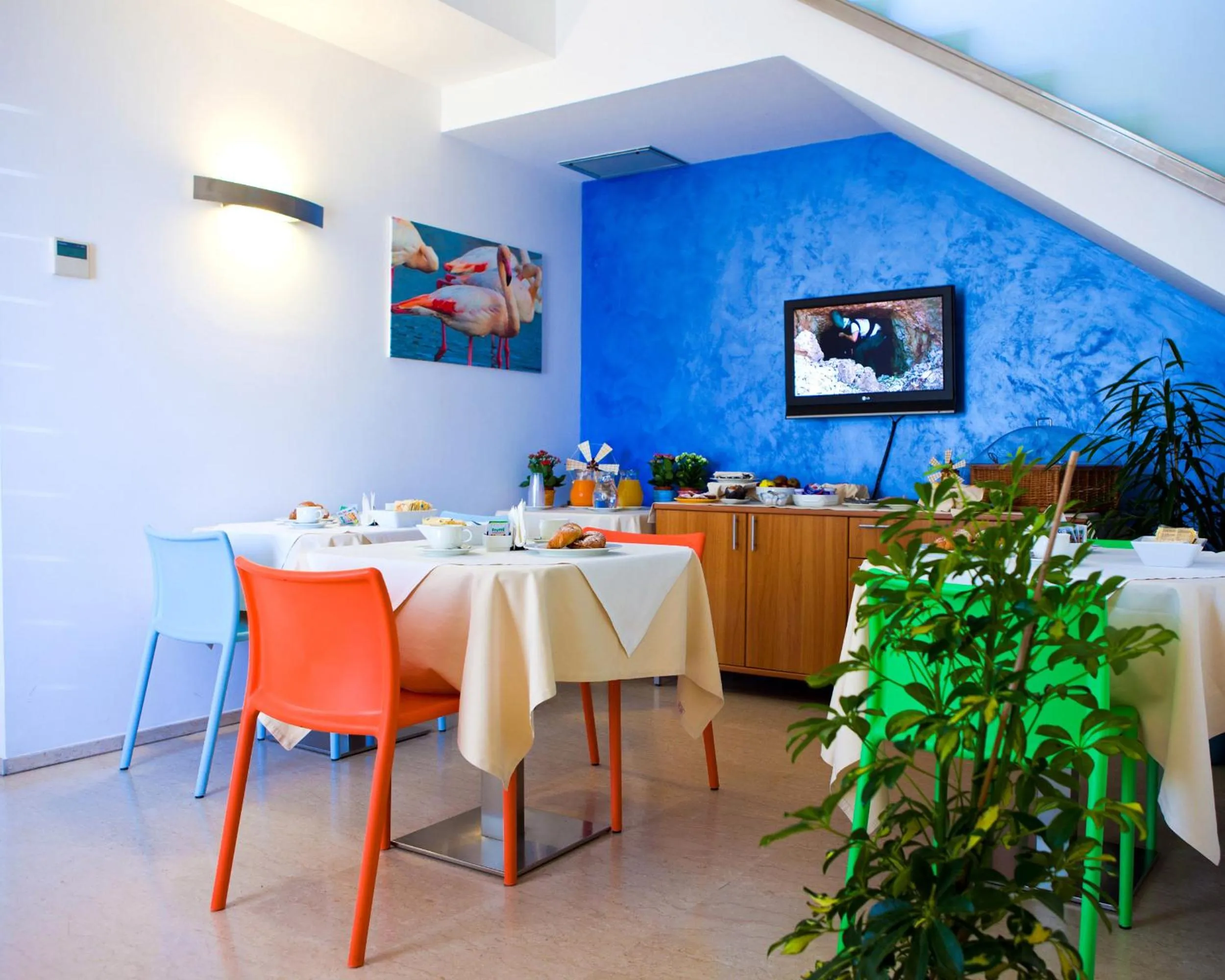 Restaurant/places to eat in Le Saline Hotel