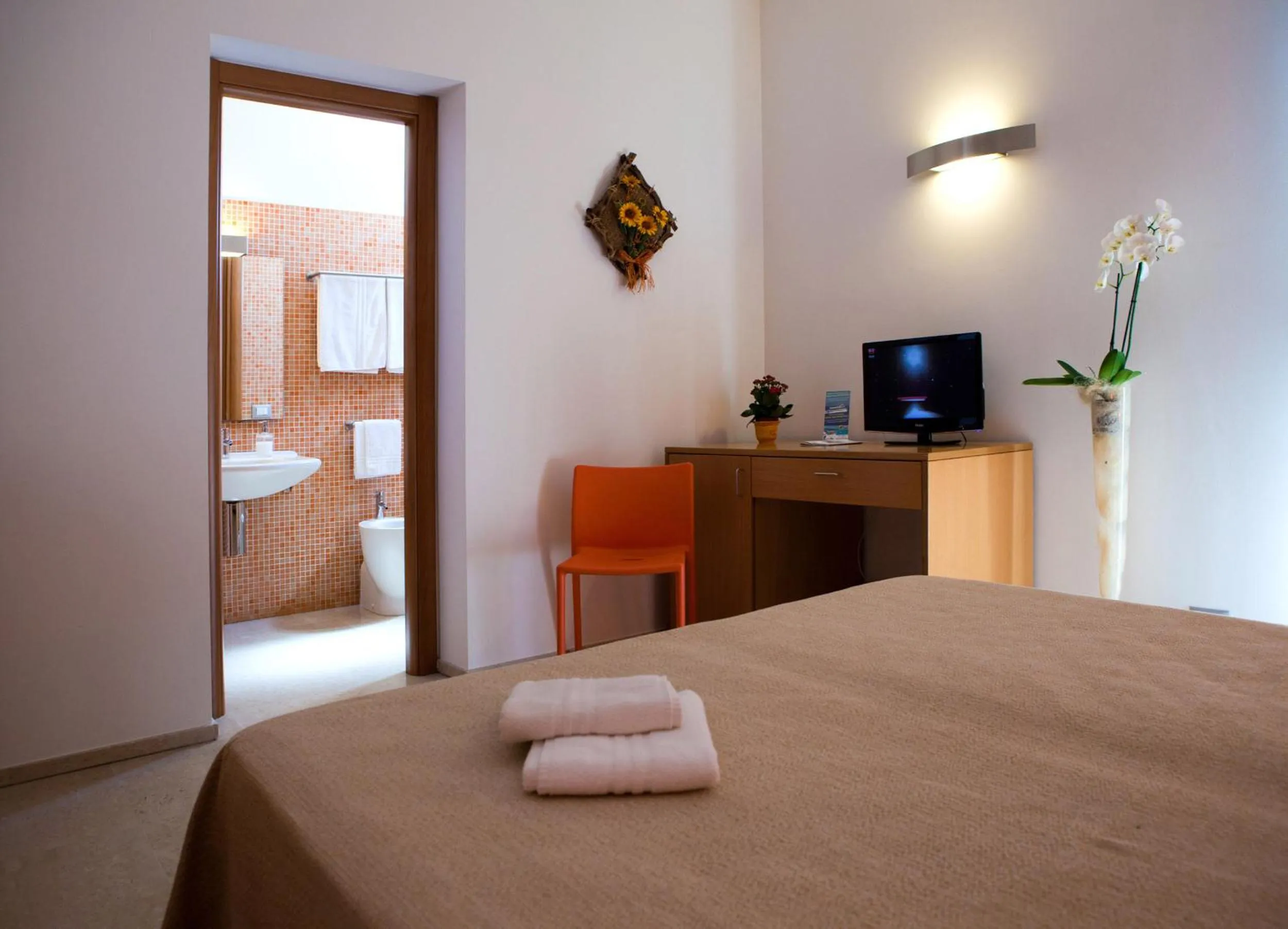 Decorative detail, Bed in Le Saline Hotel