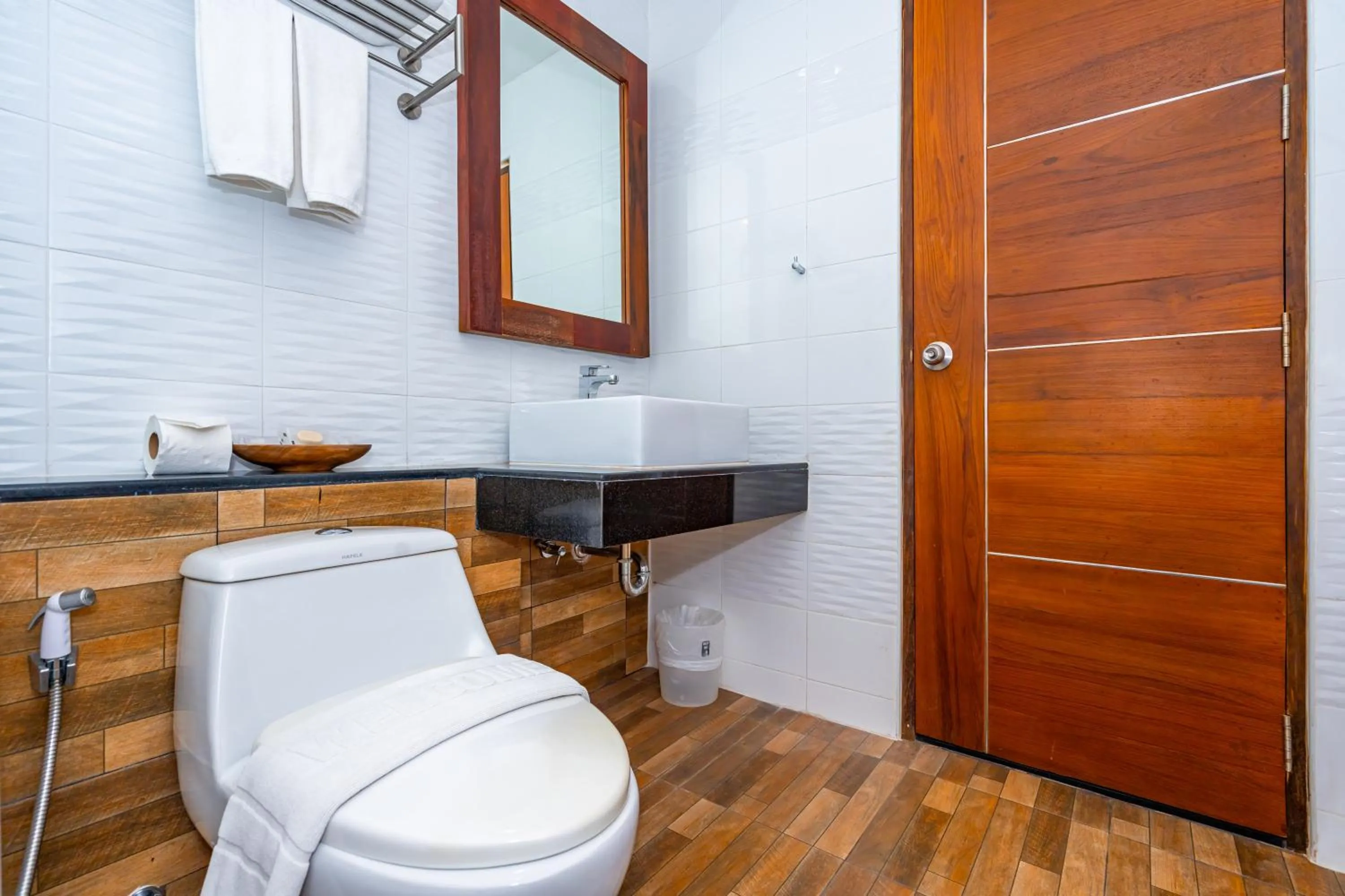 Bathroom in The Cheetar Hotel