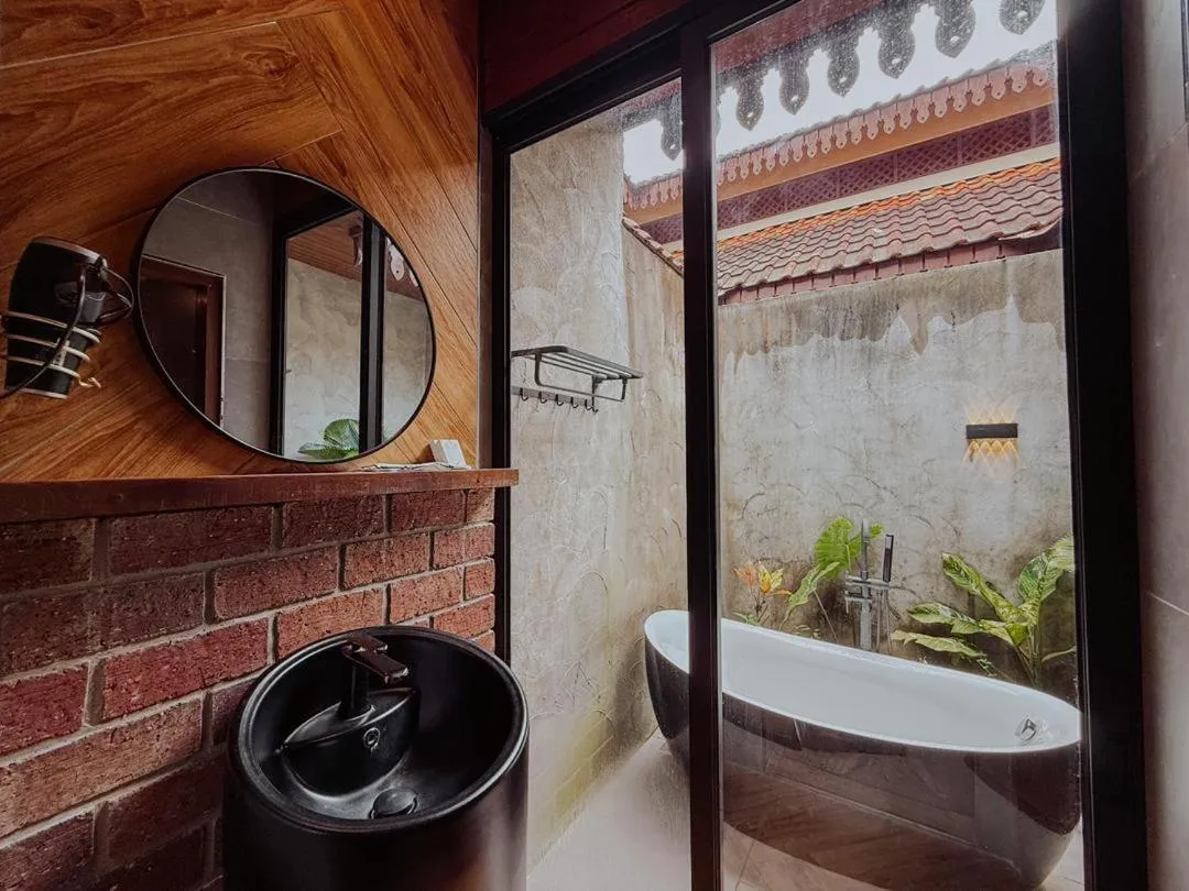 Toilet in Royale Riviera Resort Private Pool Villas