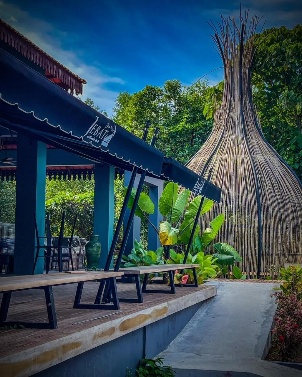 Restaurant/places to eat in Royale Riviera Resort Private Pool Villas