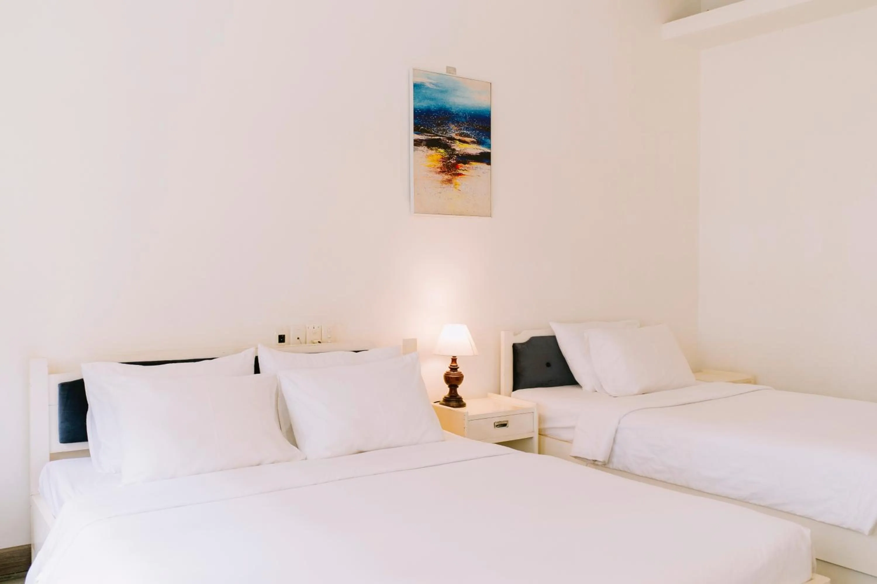 Photo of the whole room, Bed in Mercury Hotel & Apartment