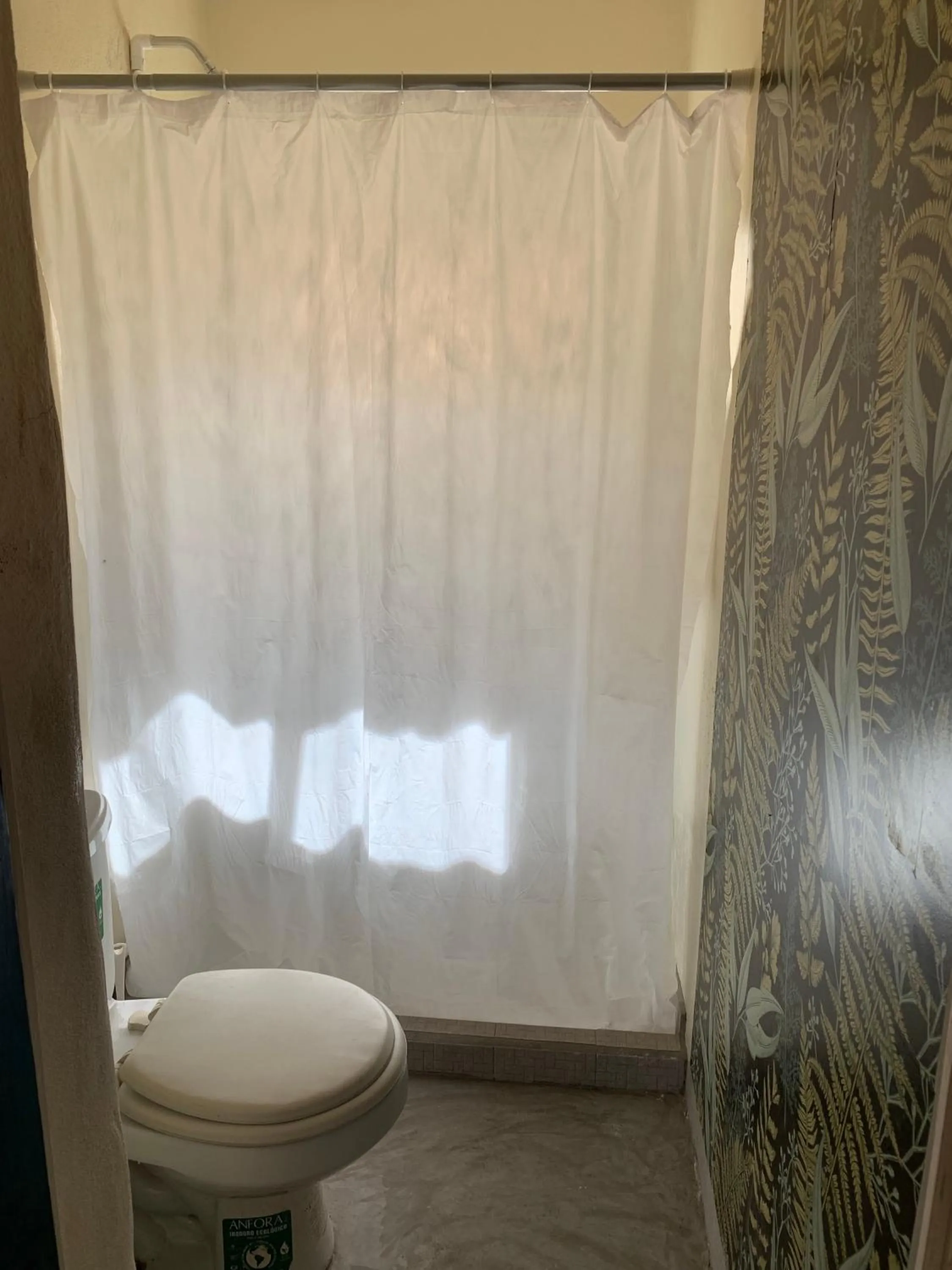 Toilet in Desert Heart Hostel