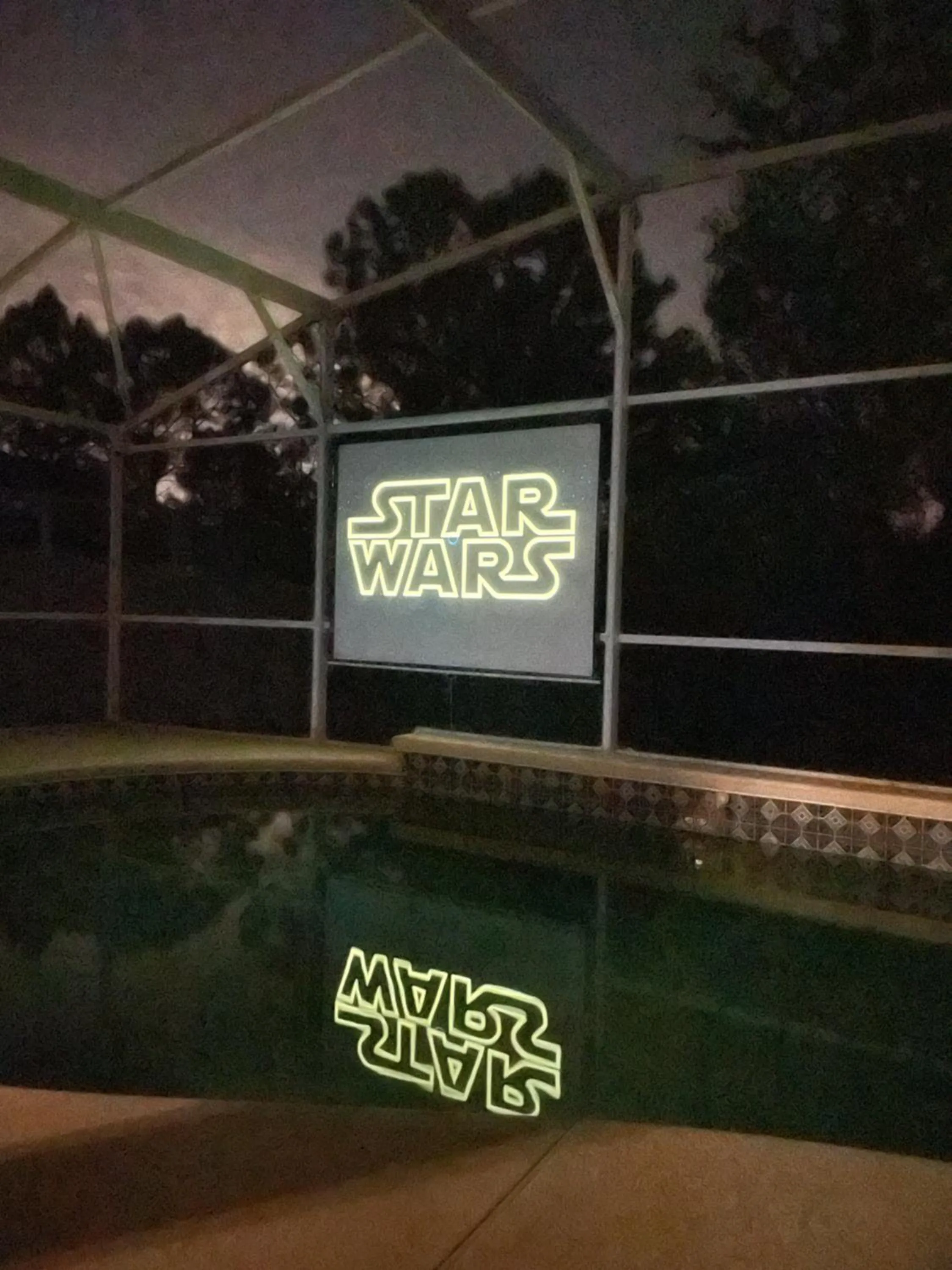 Swimming pool in 3 Bedroom Villa with Poolside Cinema and Games Room Close to theme Parks sleeps 6 plus 2