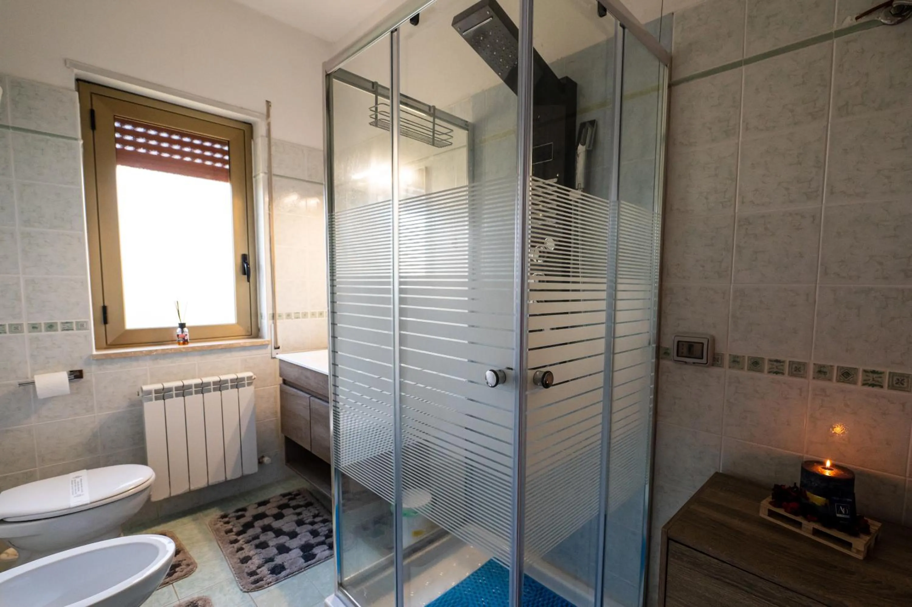 Shower in B&B Villa Maracujà