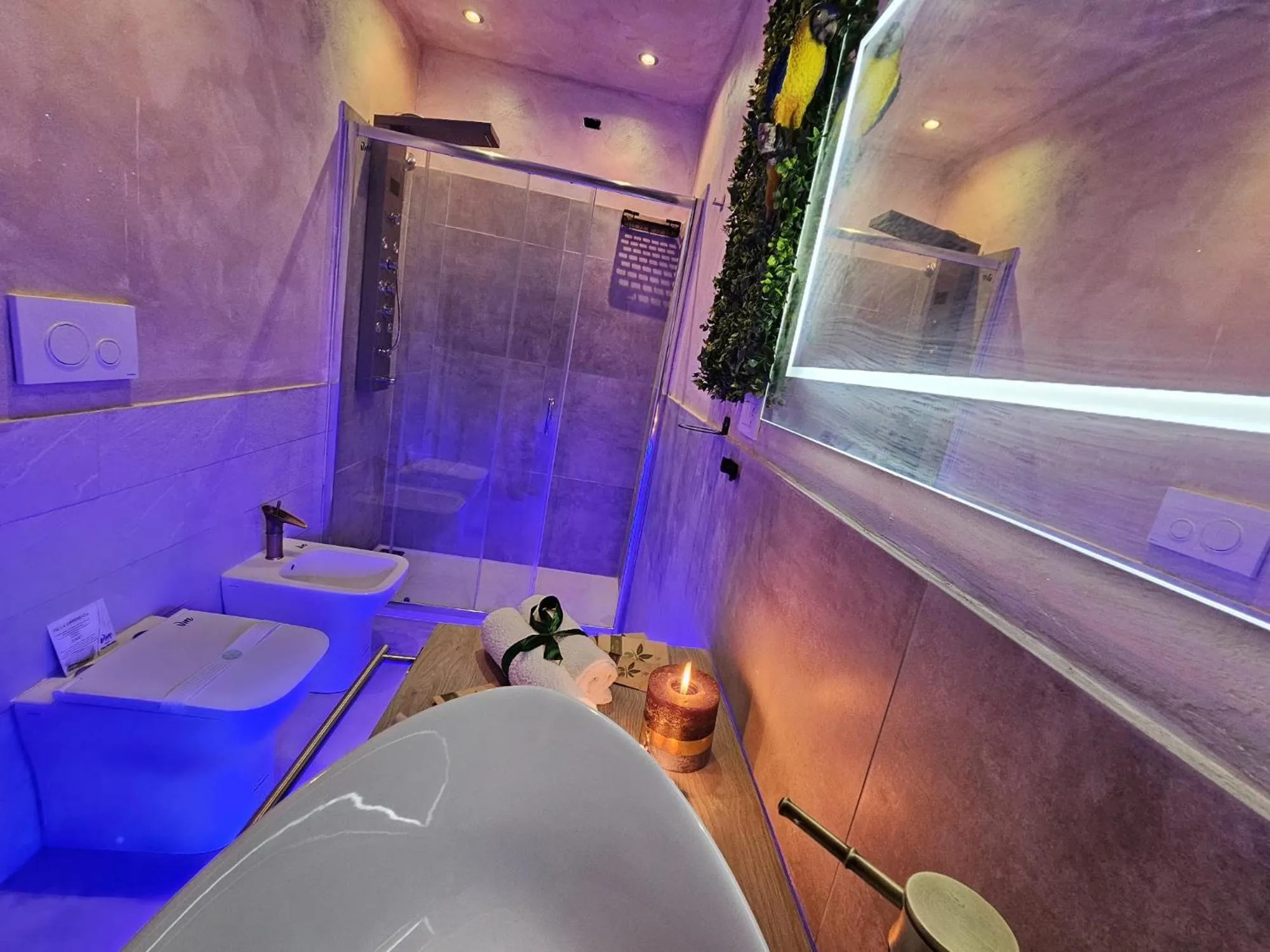 Shower in B&B Villa Maracujà