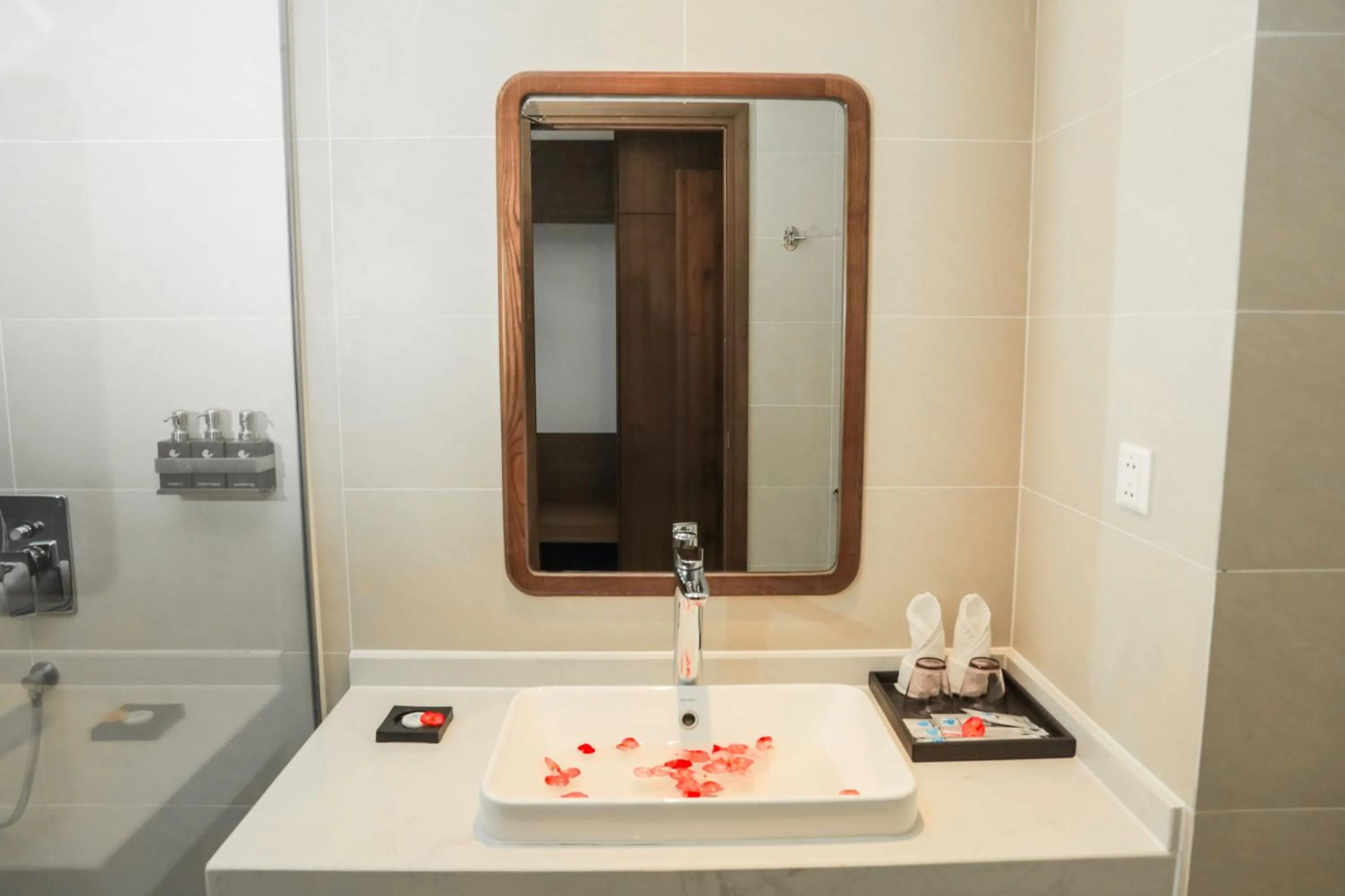 Bathroom in Vipol Mui Ne Hotel & Spa
