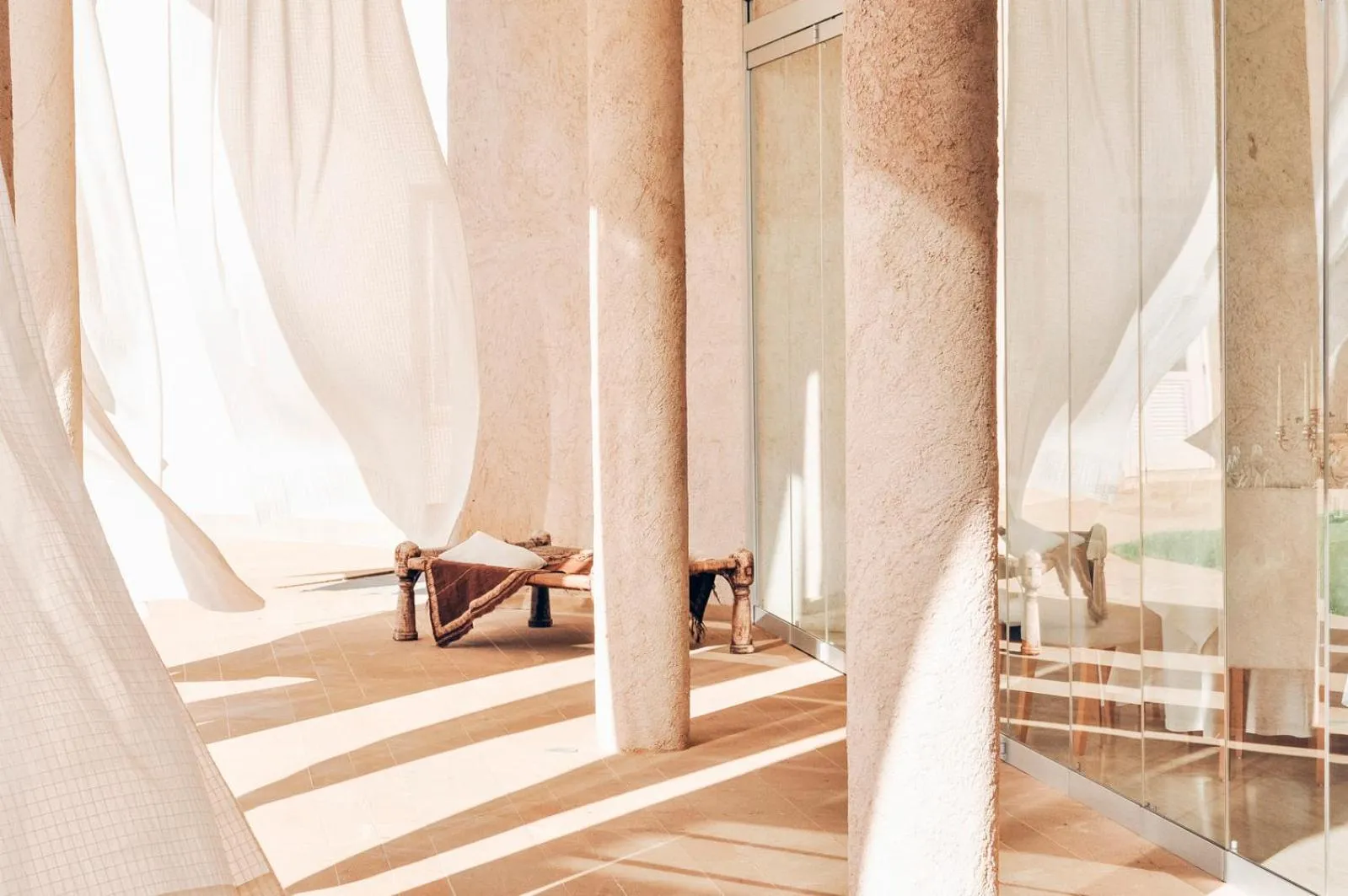 Property building in Tartheshotel