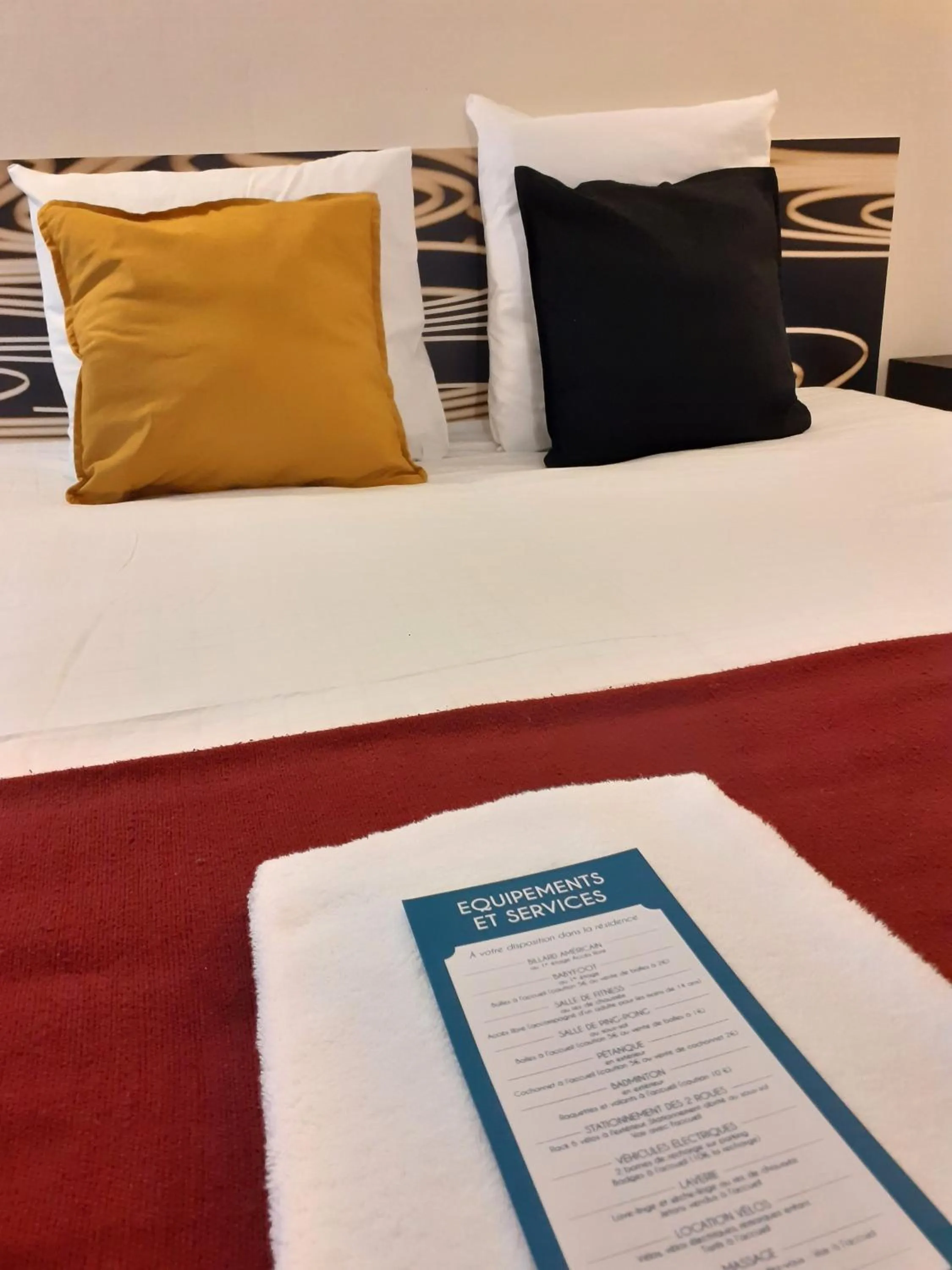 Bed in La Villa des Golf.e.s