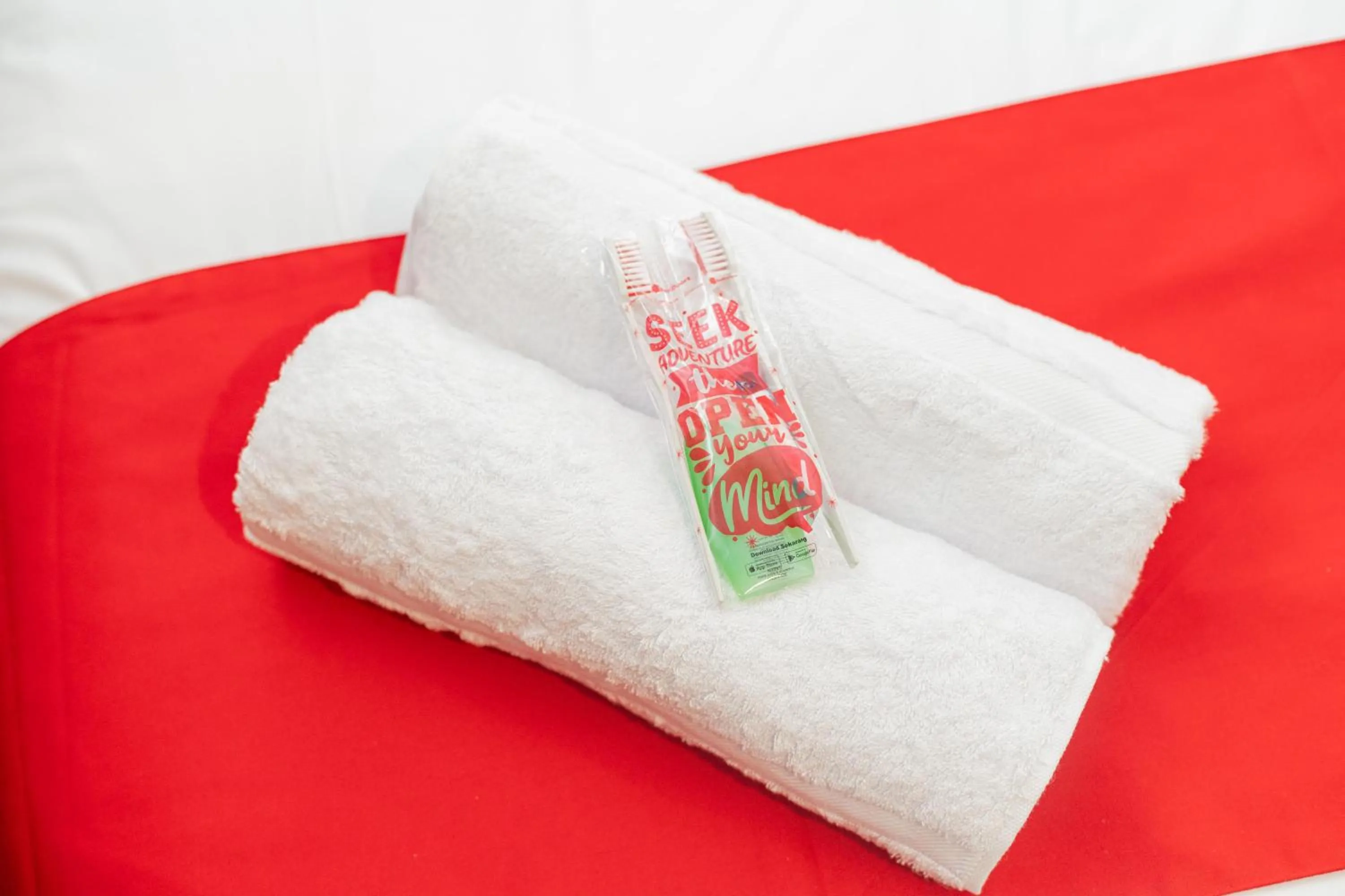 RedDoorz at Golden Averis Cibuluh Bogor