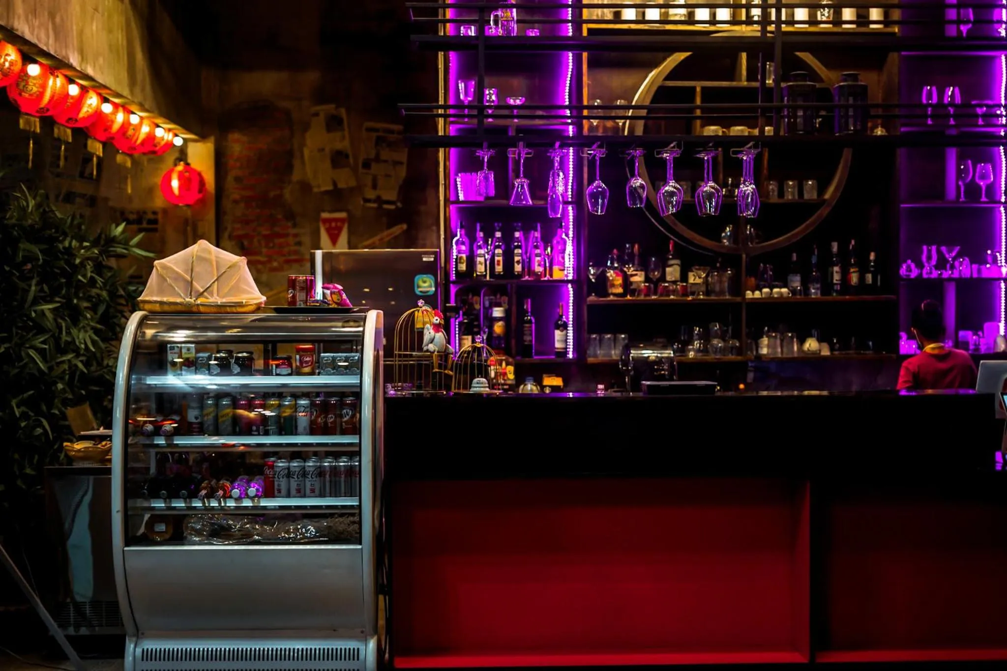 Restaurant/places to eat in 2499 Heritage Chinatown Bangkok Hotel By RoomQuest