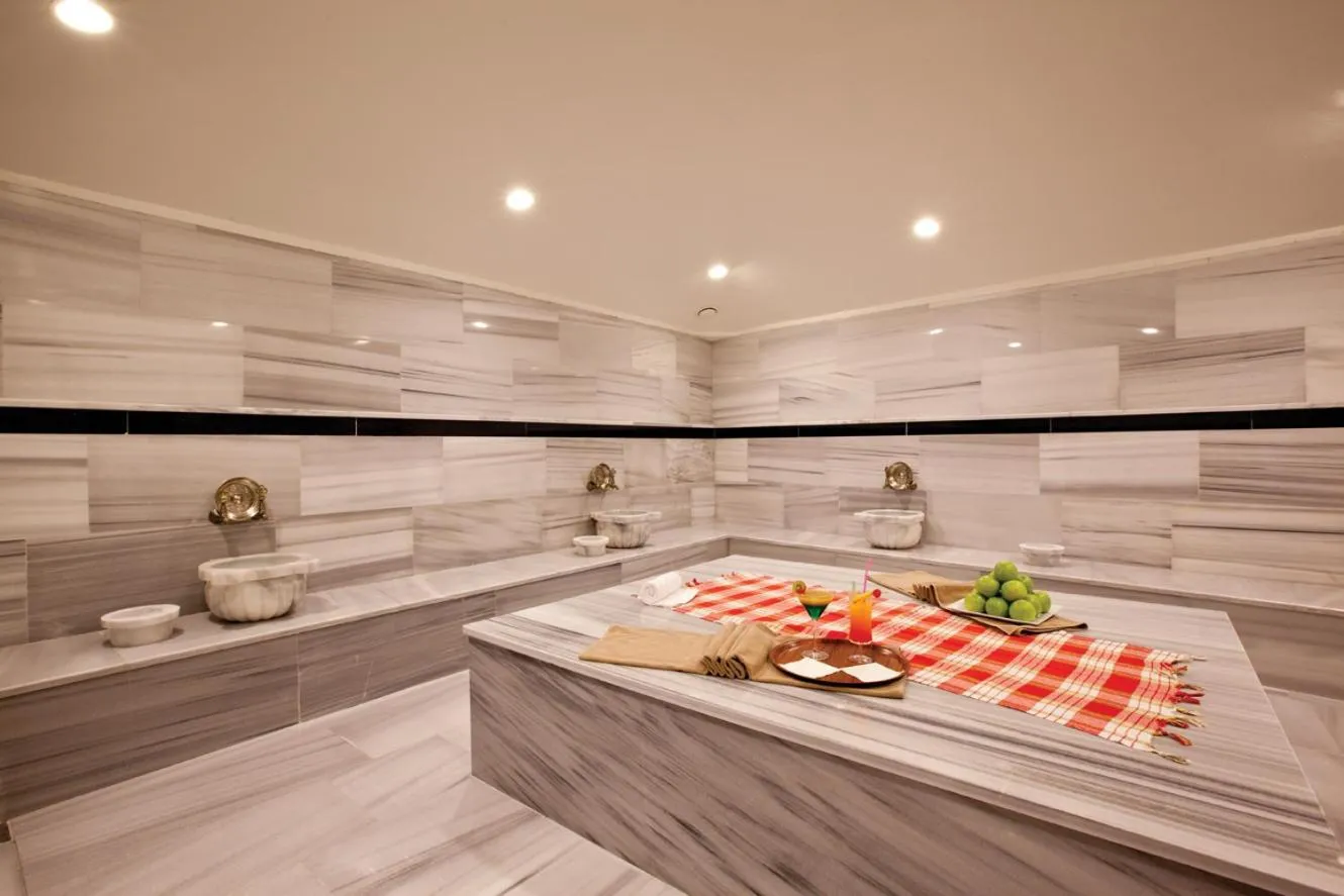 Public Bath in Happy Inn Gebze Hotel