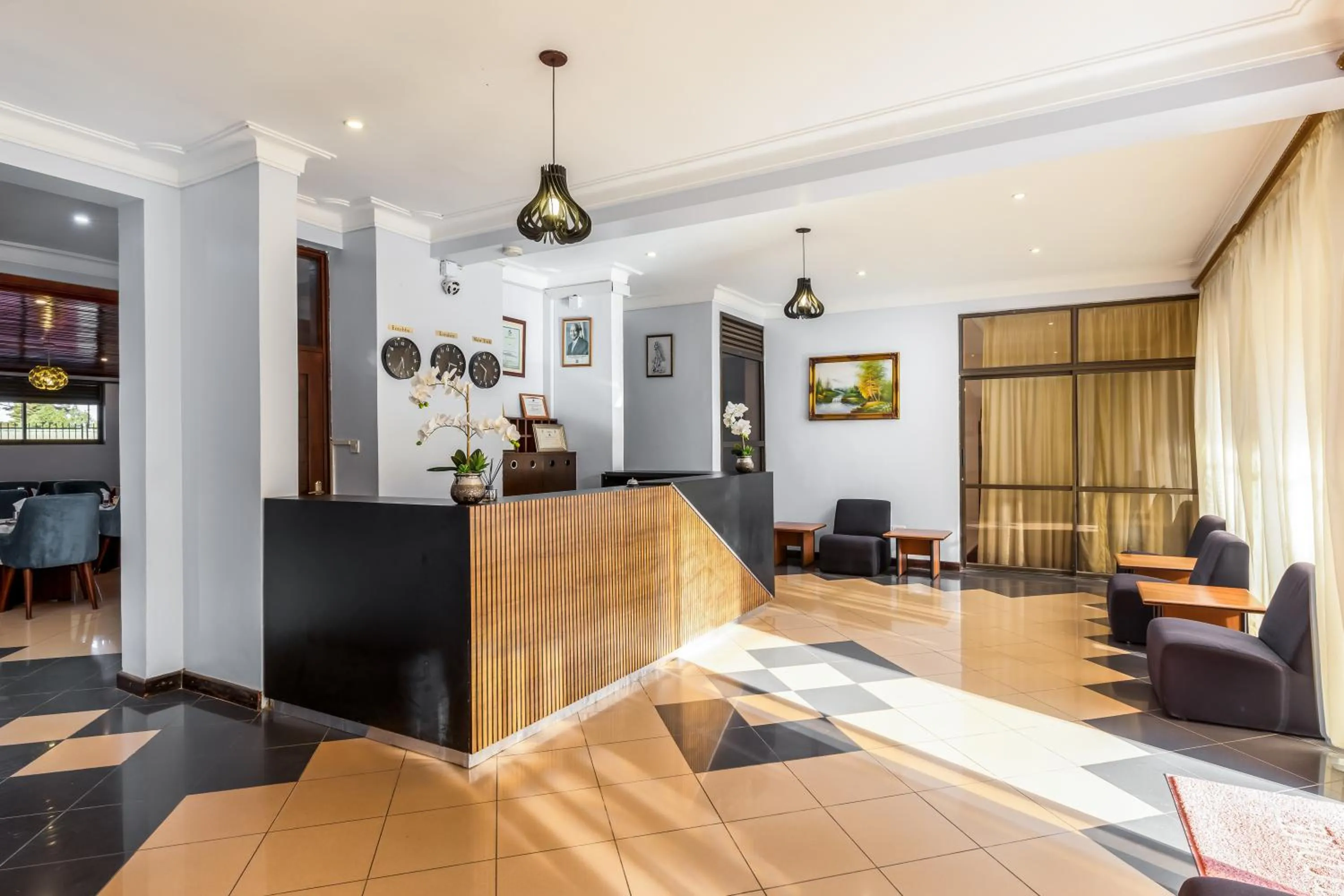 Lobby or reception in Entebbe Traveller's Hotel