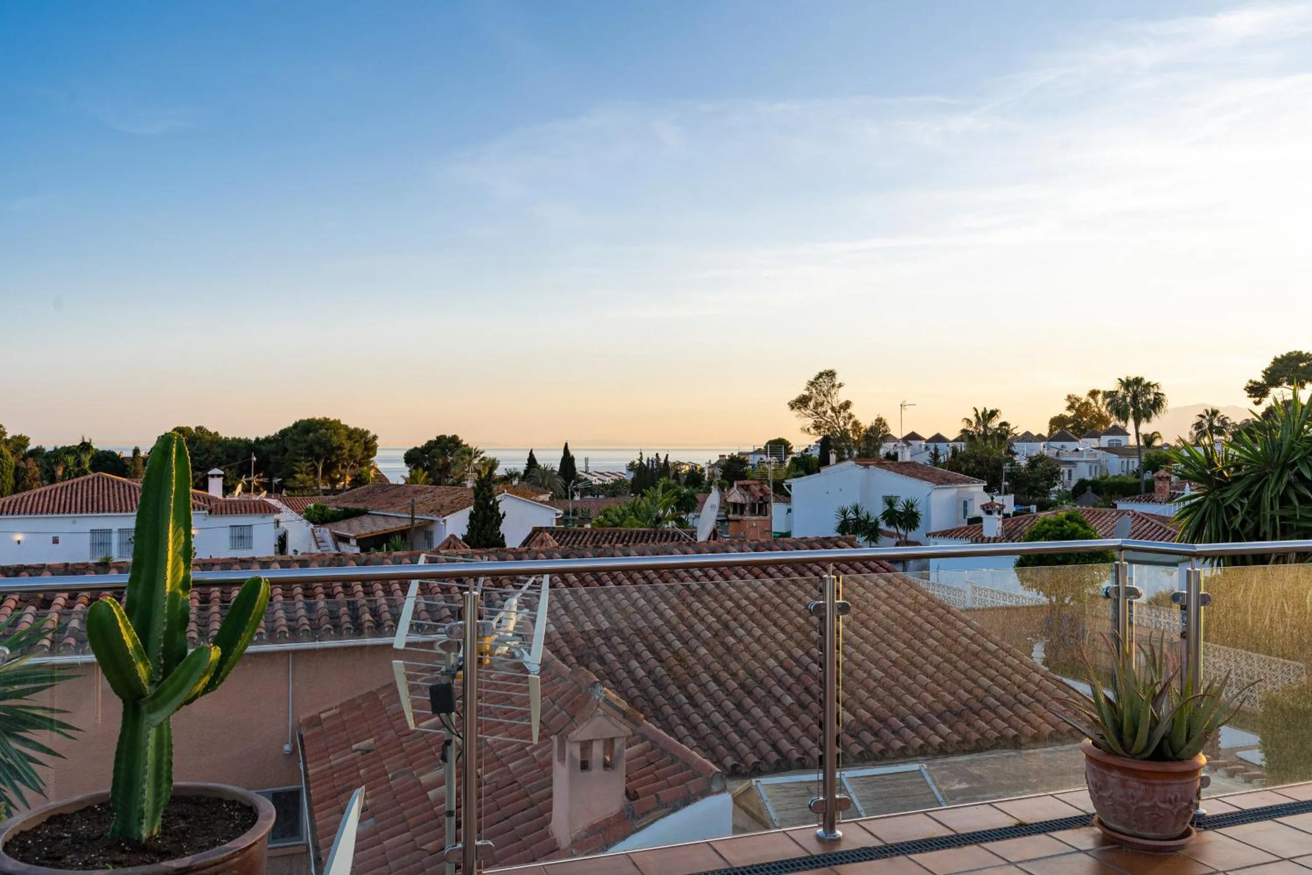 Villa Madrugada, beachside villa in Costabella