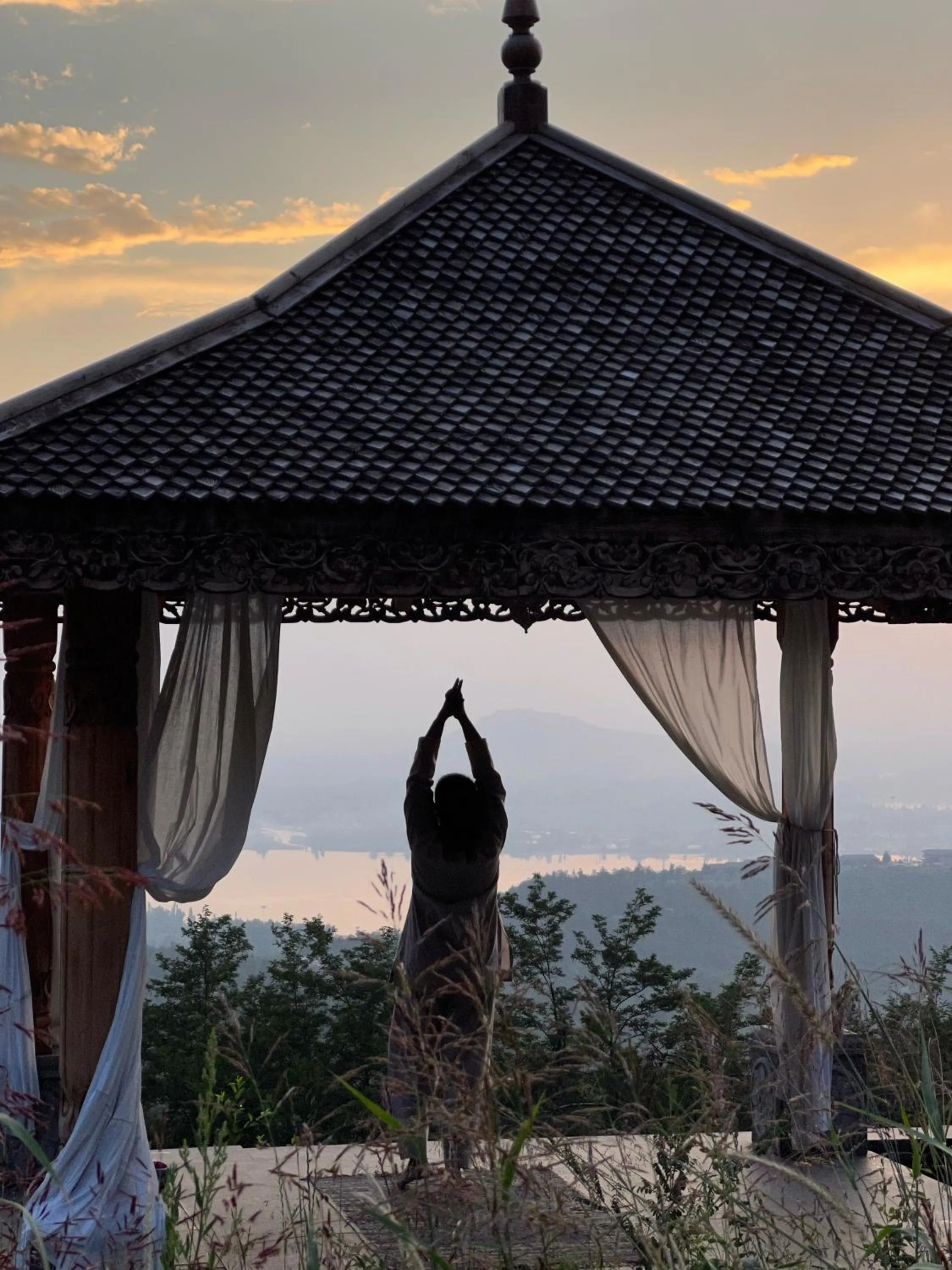 Property building in Qayaam Gah