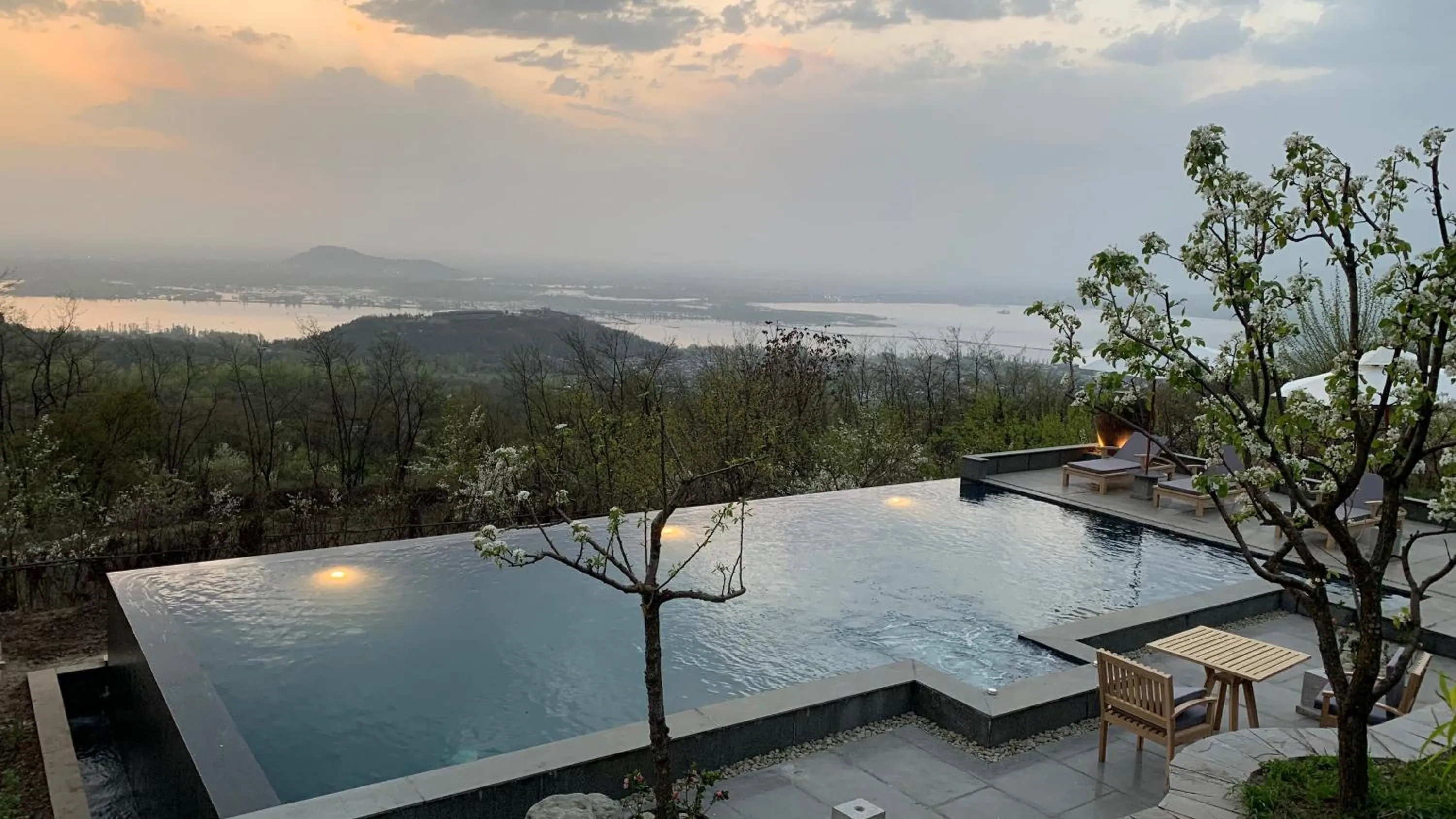 Swimming pool in Qayaam Gah