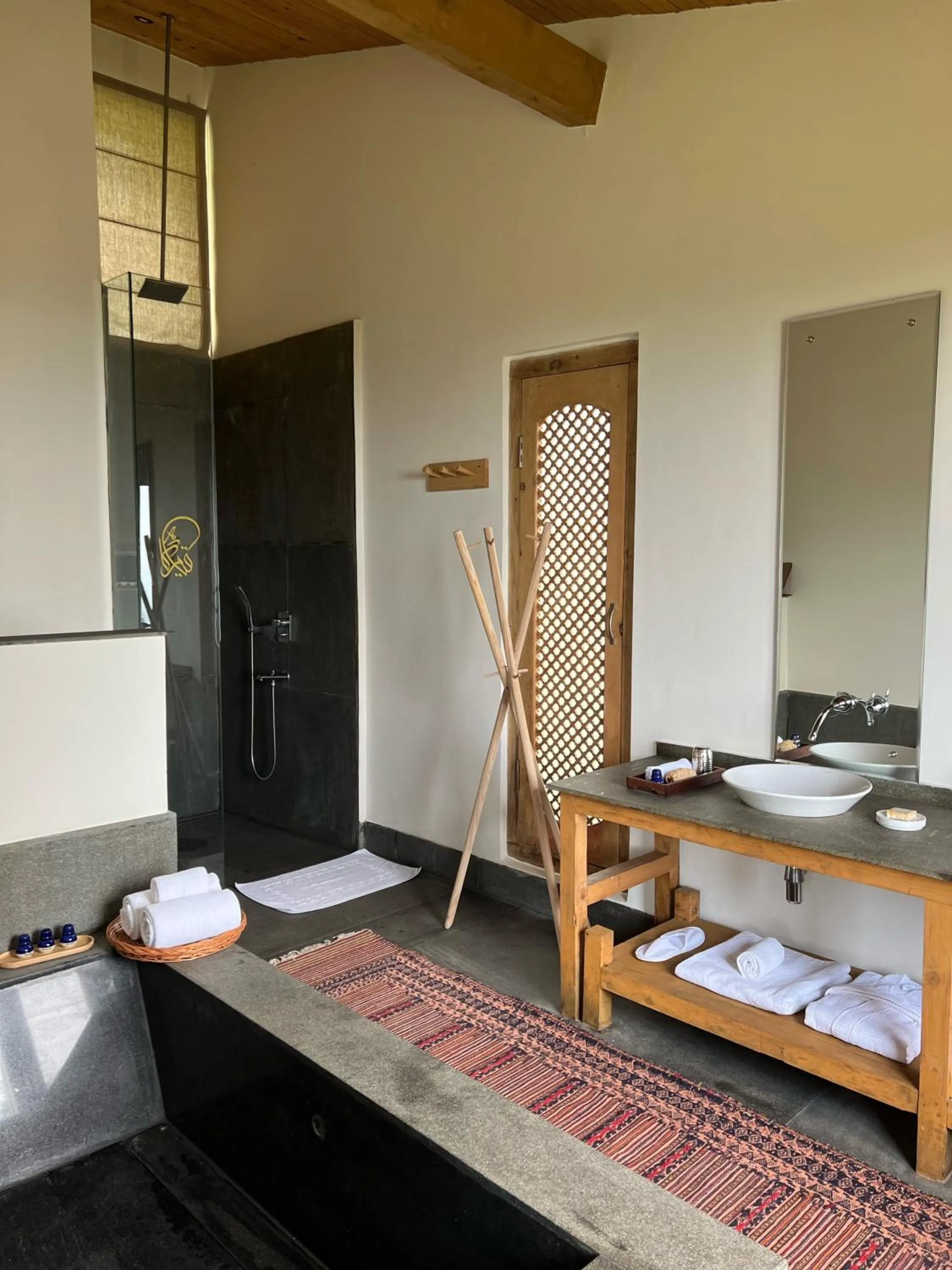 Property building, Bed in Qayaam Gah