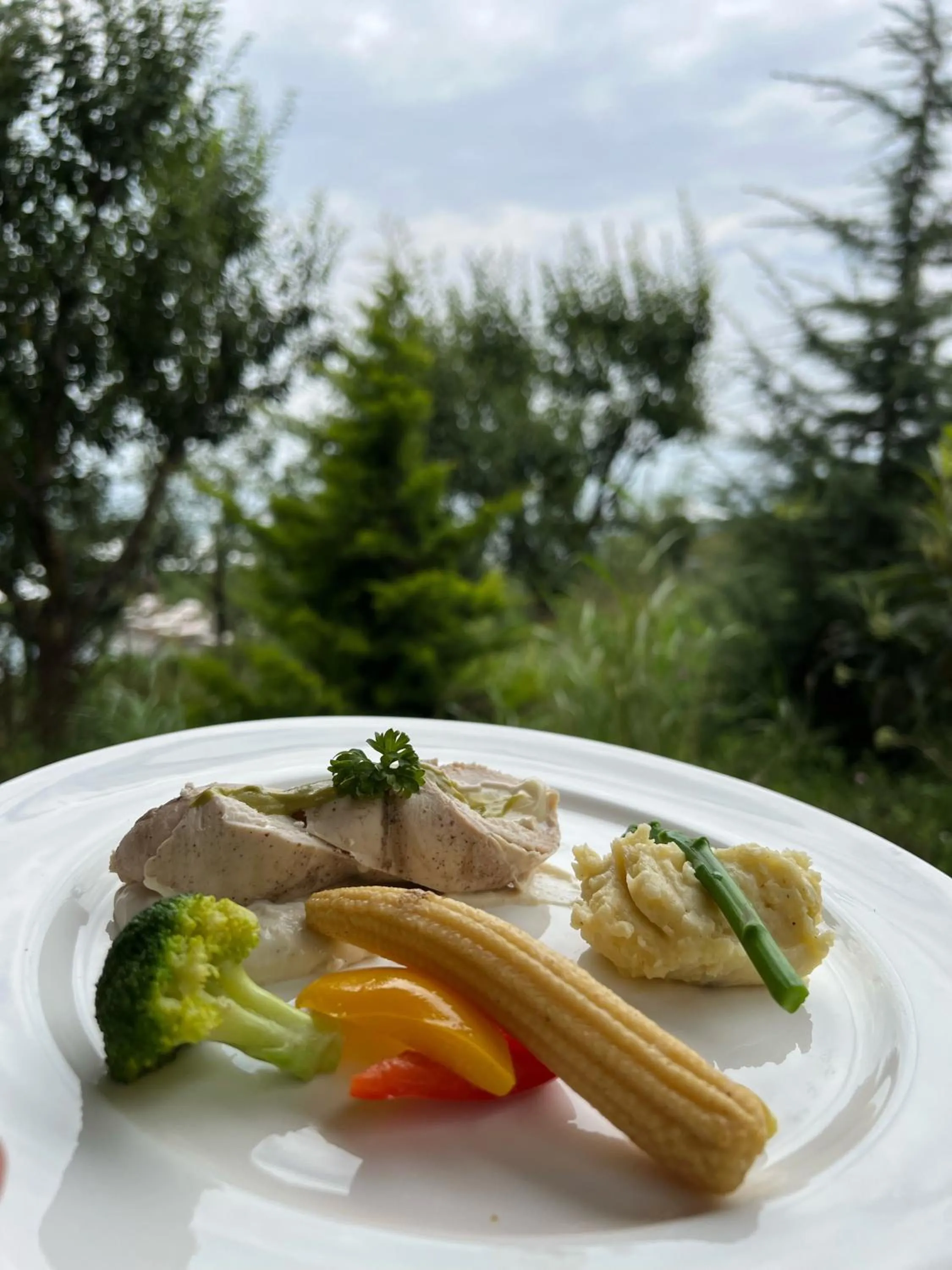 Breakfast in Qayaam Gah