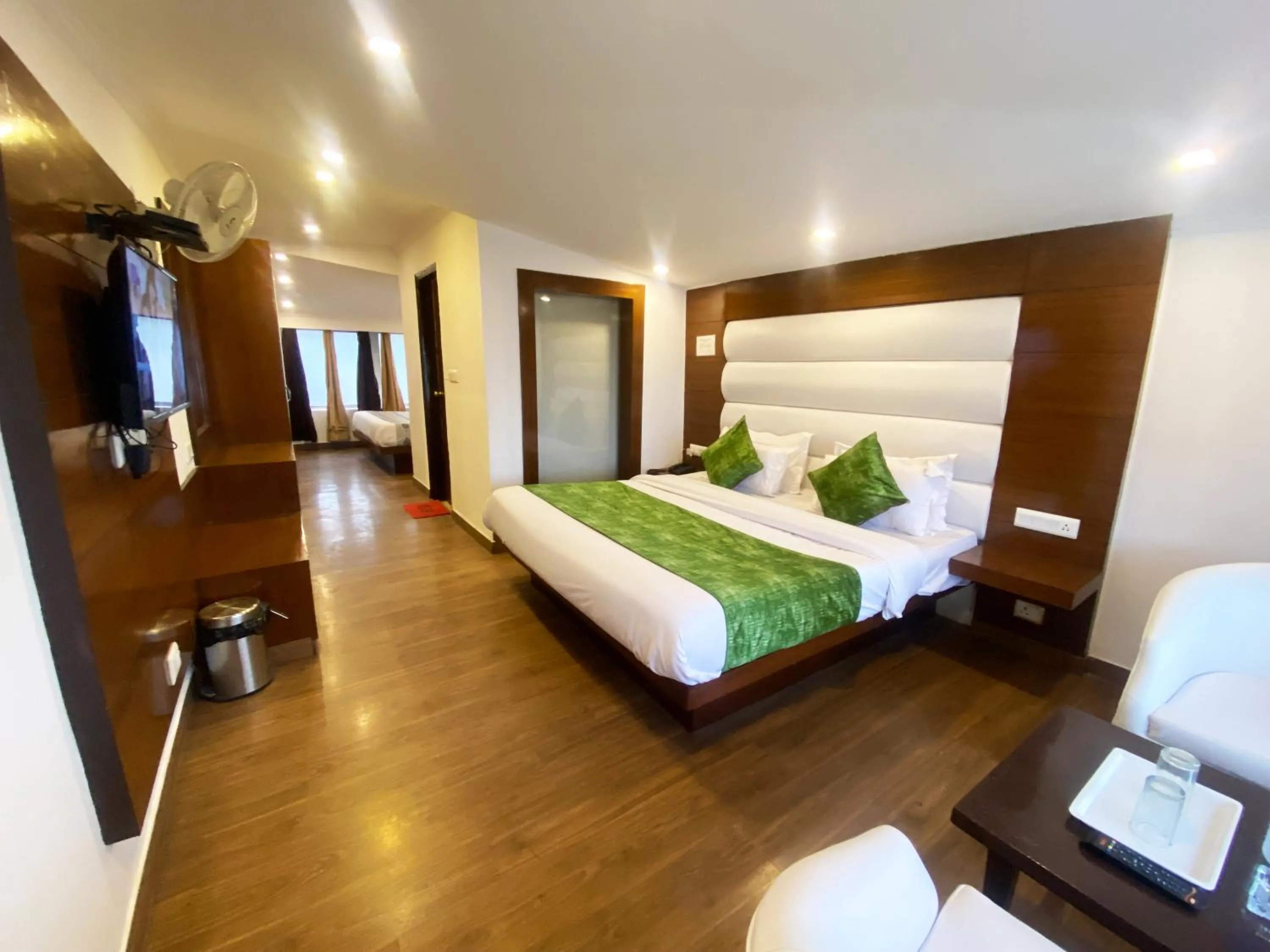 Photo of the whole room, Bed in Hotel Royal Classic @ Mall Road Mussoorie