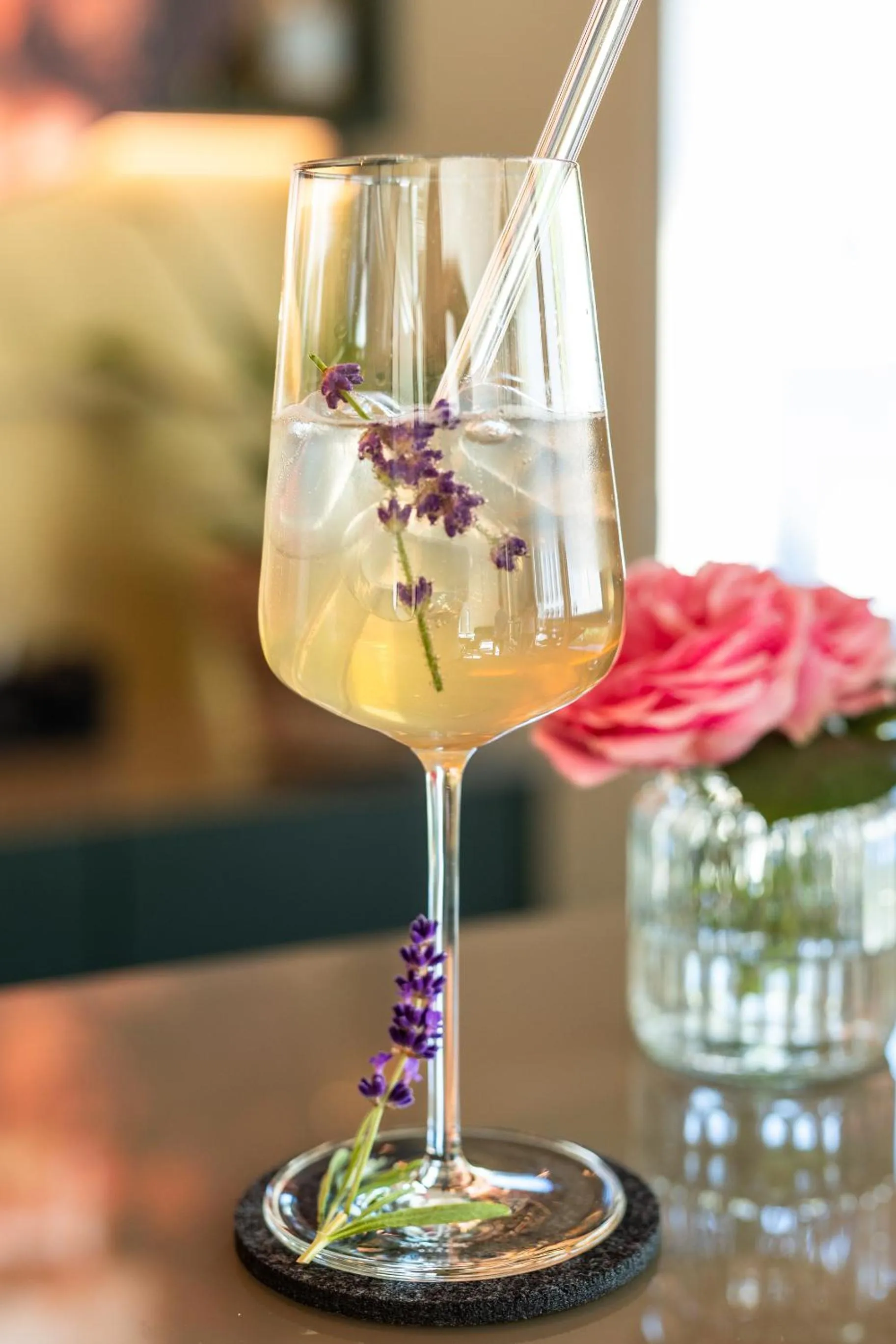 Lounge or bar in DEINHARD's