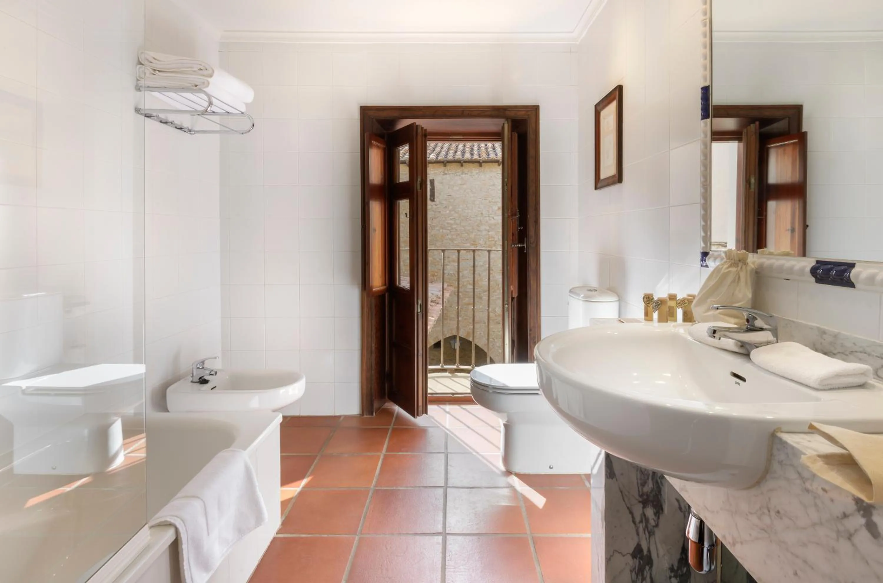 Bathroom in Hotel Palacio Matutano-Daudén