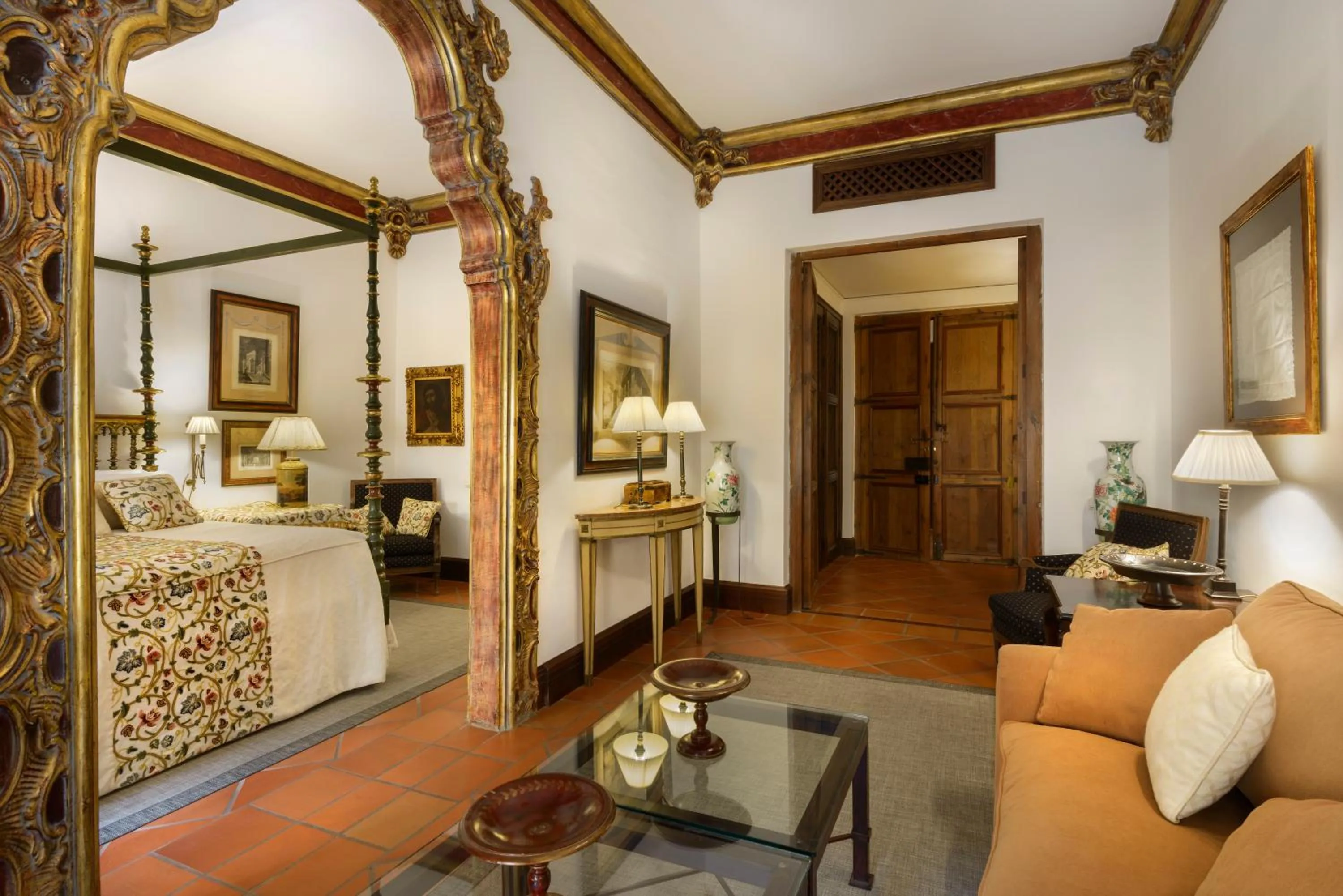 Living room, Bed in Hotel Palacio Matutano-Daudén